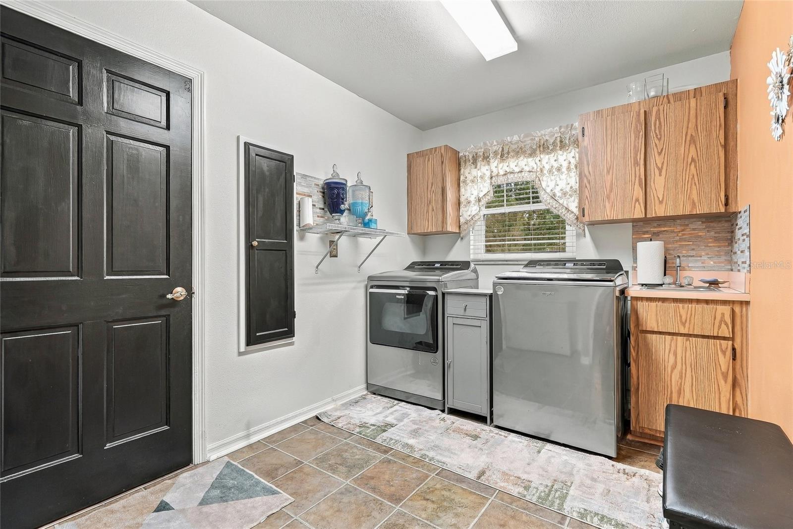 Utility Room - New Washer & Dryer - 9896 DOMINGO DR, BROOKSVILLE