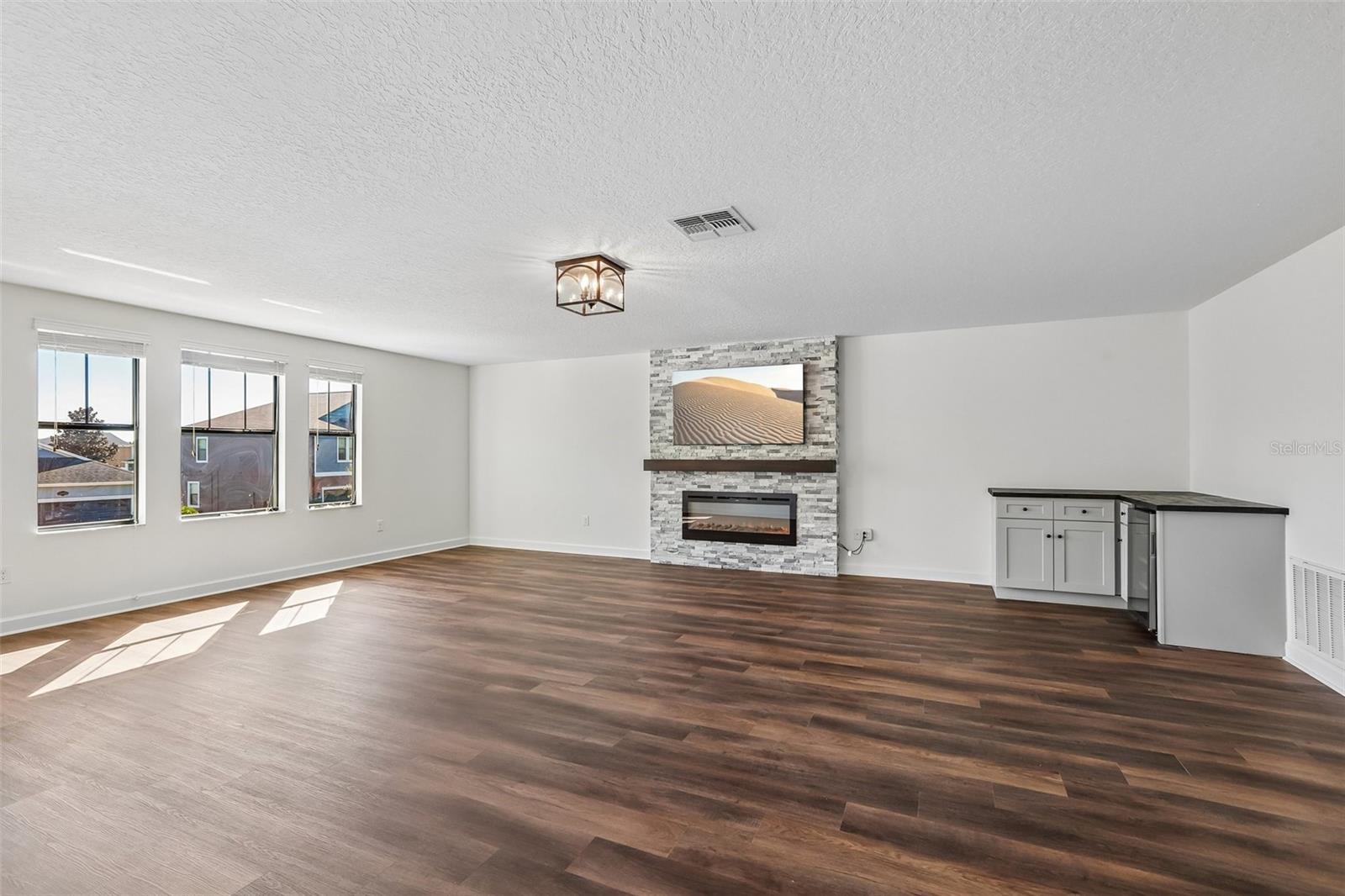 Bonus Room - 19430 PADDOCK VIEW DR, TAMPA