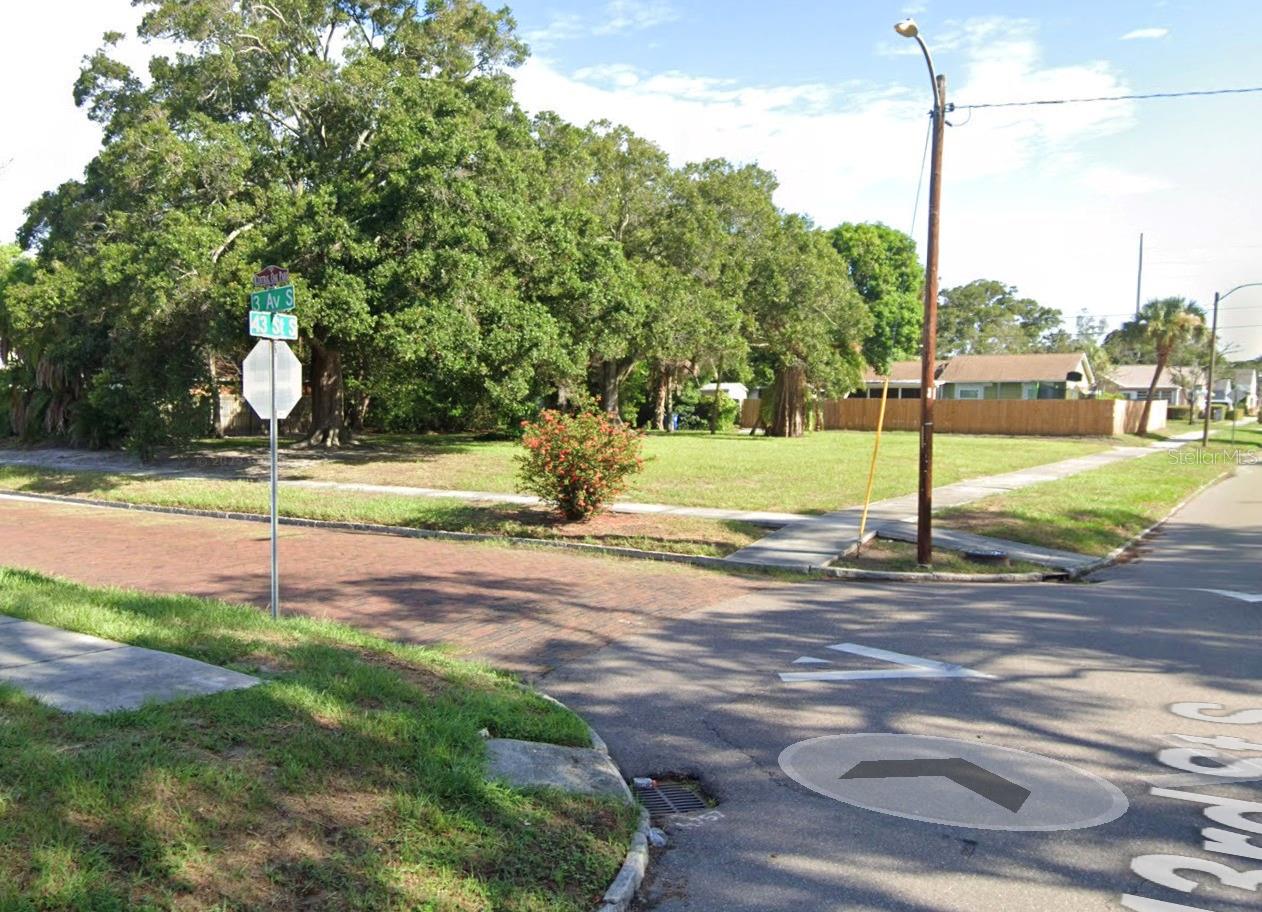 Land at 4301 3RD AVE S, ST PETERSBURG, photo 3 of 4