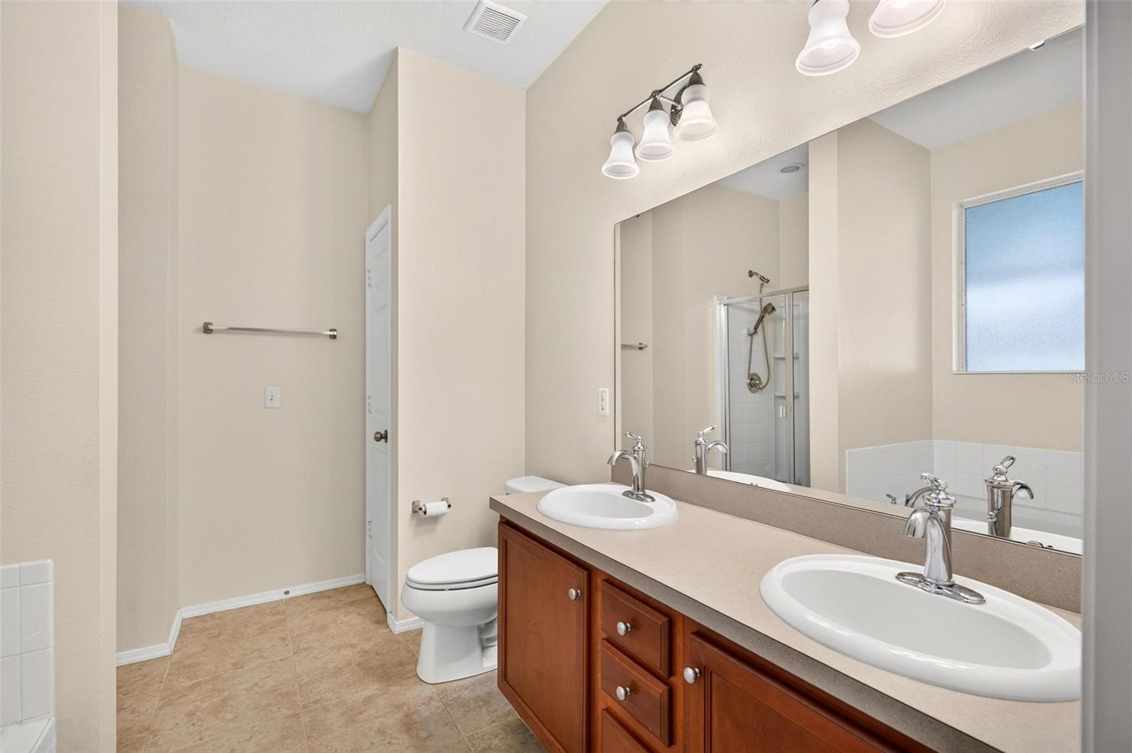 Primary Bathroom - 21413 SULLIVAN RANCH BLVD, MOUNT DORA