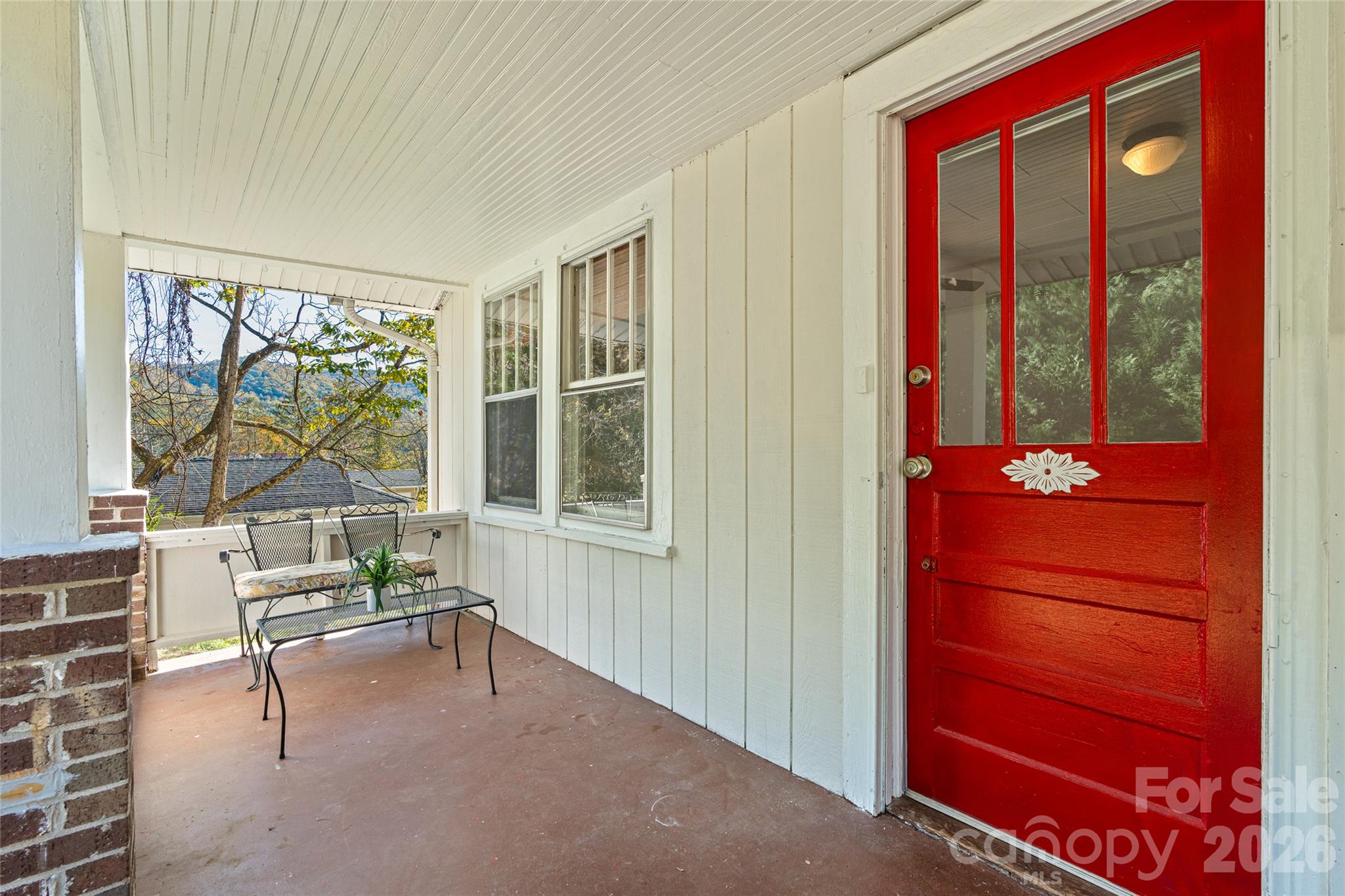 Single Family Residence at 490 Rose Hill Road, Asheville, photo 6 of 46