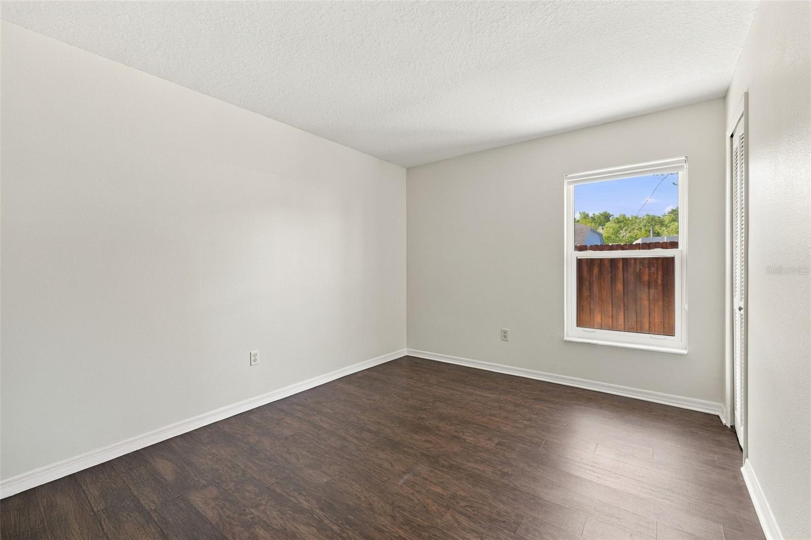 Single Family Residence at 8708 CHARMING KNOLL CT, TAMPA, photo 16 of 46