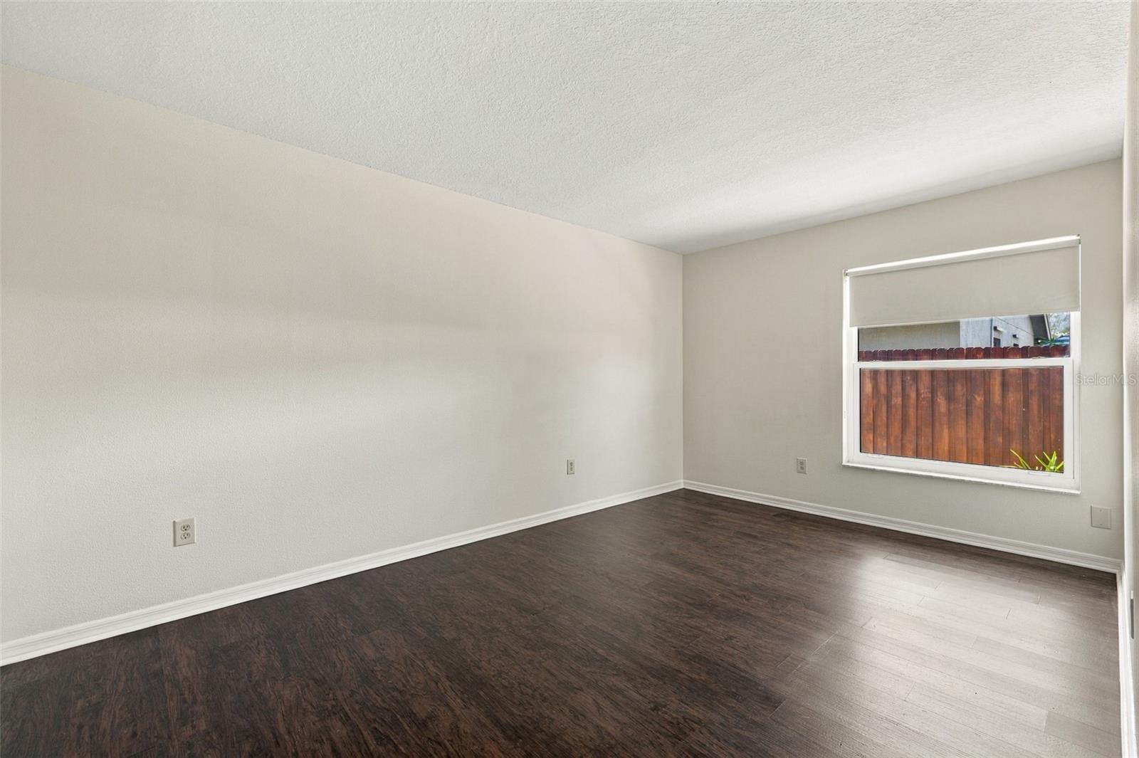 Single Family Residence at 8708 CHARMING KNOLL CT, TAMPA, photo 17 of 46