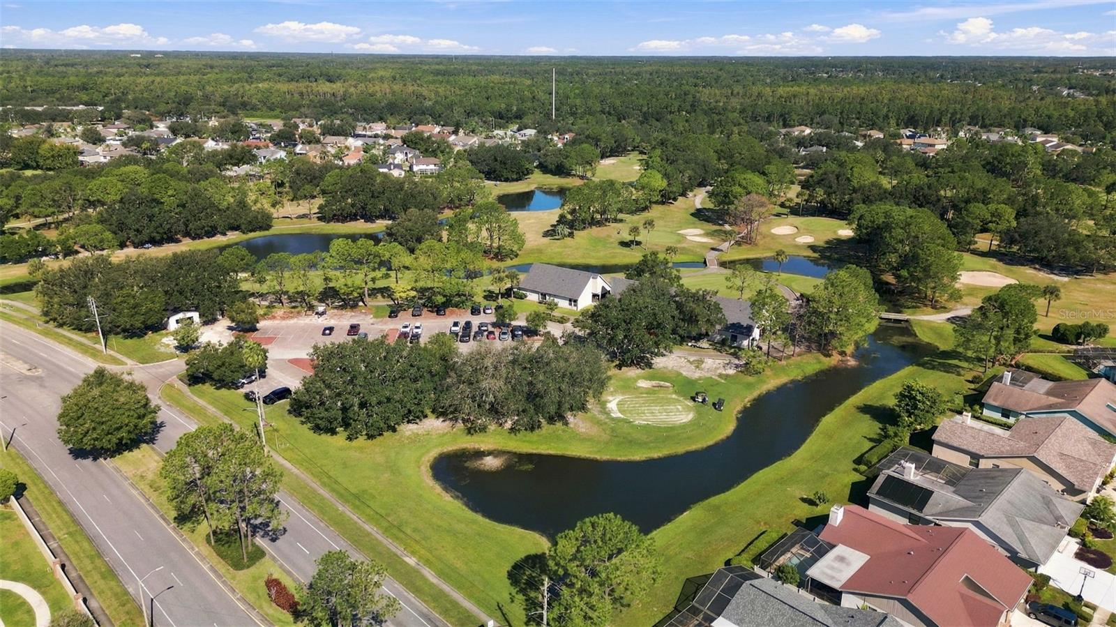 Single Family Residence at 8708 CHARMING KNOLL CT, TAMPA, photo 37 of 46
