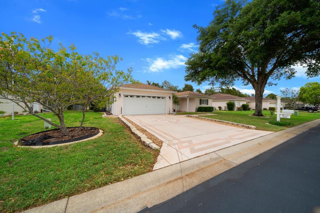 Single Family Residence at 11876 SW 137TH LOOP, DUNNELLON, photo 2 of 40
