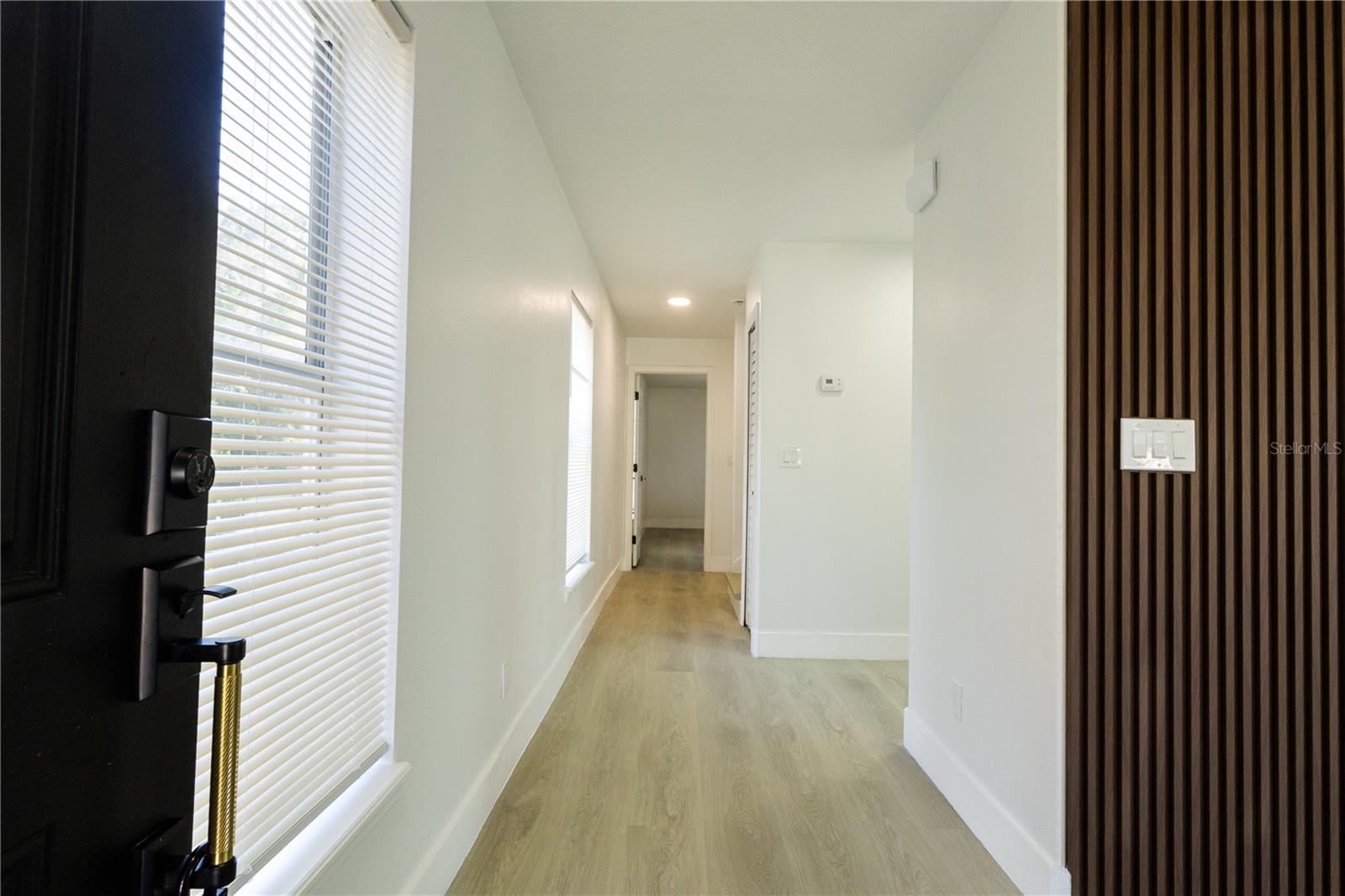 Single Family Residence at 5930 MOHR LOOP, TAMPA, photo 3 of 21