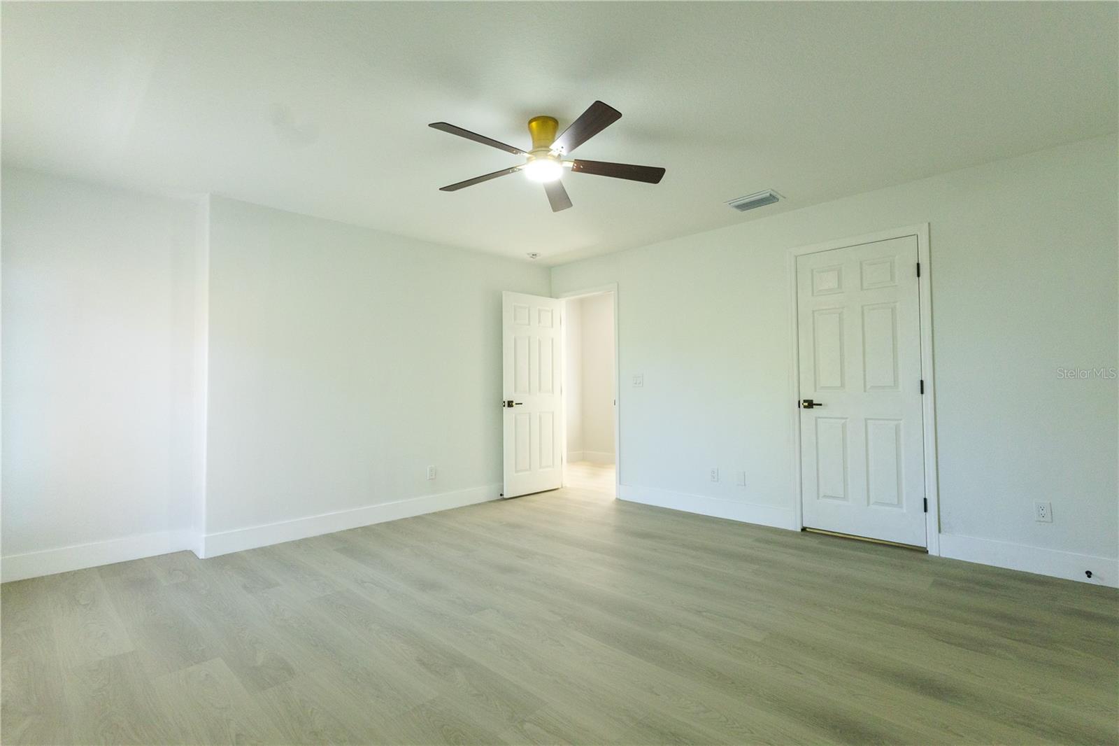 Single Family Residence at 5930 MOHR LOOP, TAMPA, photo 16 of 21