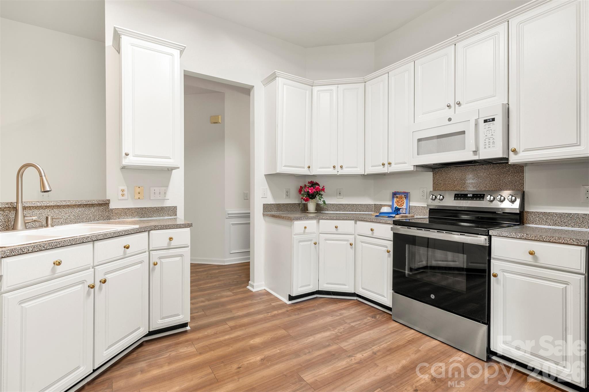 Kitchen - 8913 Arbor Grove Lane, Charlotte