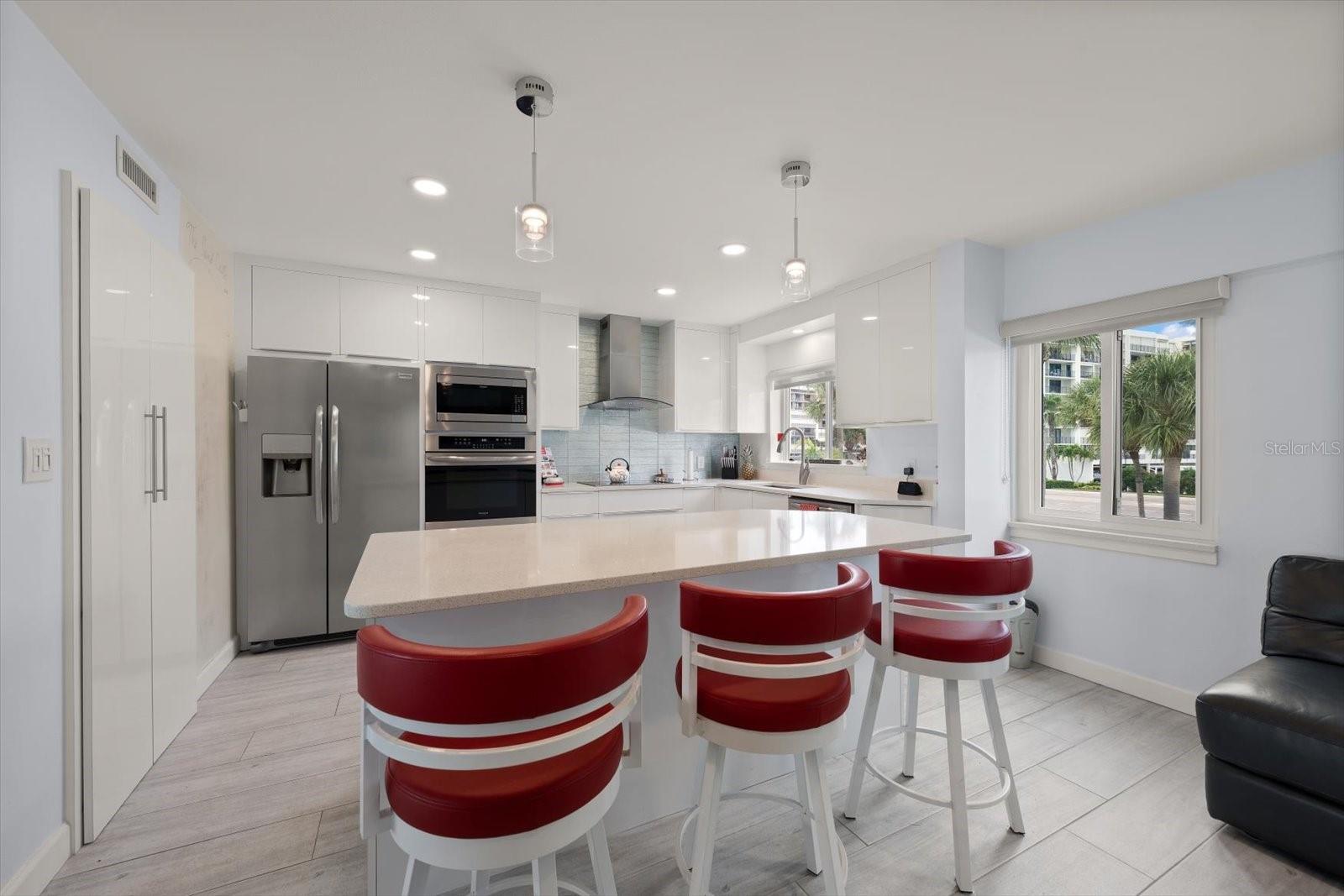 Townhouse at 1401 GULF BLVD #210, CLEARWATER, photo 7 of 37