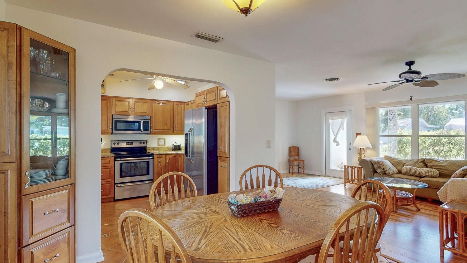 Single Family Residence at 1618 TUSCOLA RD, CLEARWATER, photo 9 of 70