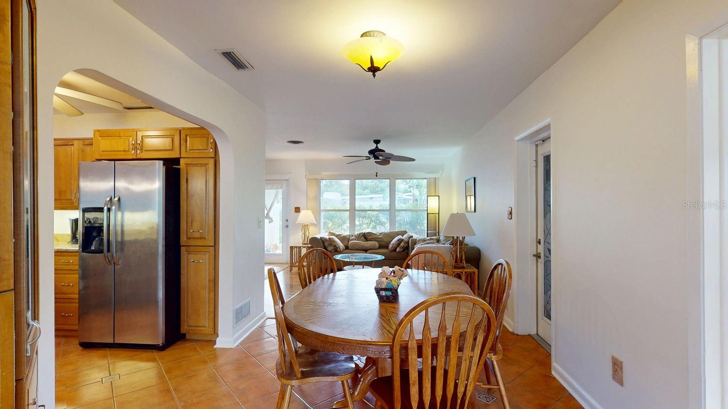 Single Family Residence at 1618 TUSCOLA RD, CLEARWATER, photo 12 of 70