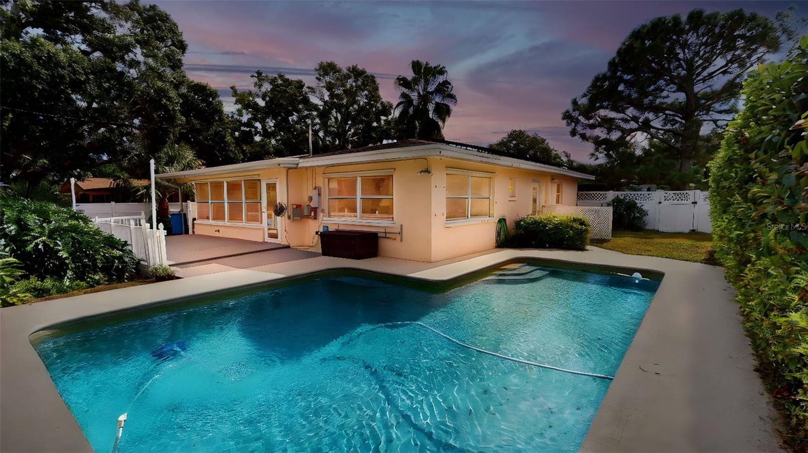 Single Family Residence at 1618 TUSCOLA RD, CLEARWATER, photo 2 of 70