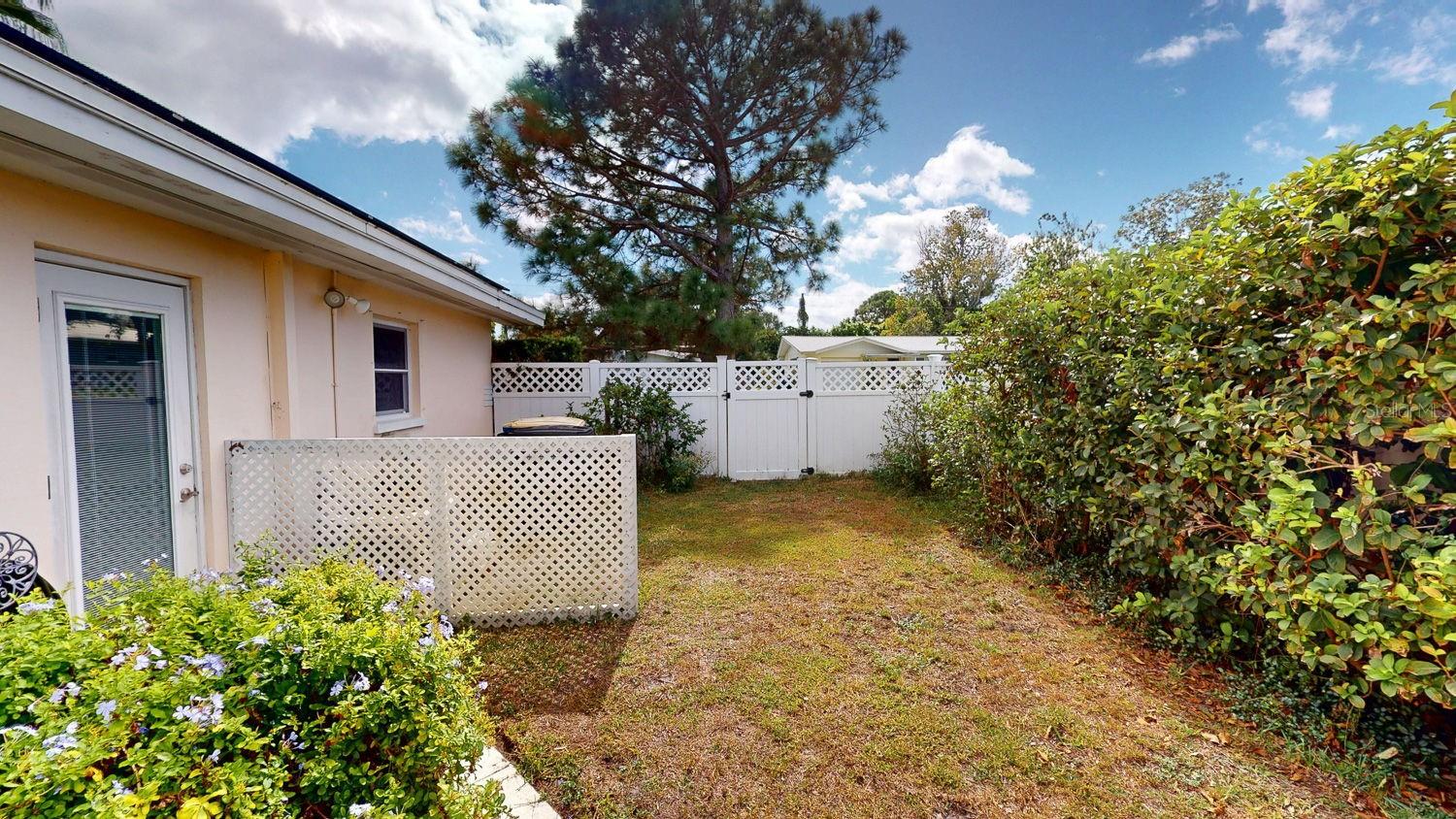 Single Family Residence at 1618 TUSCOLA RD, CLEARWATER, photo 57 of 70