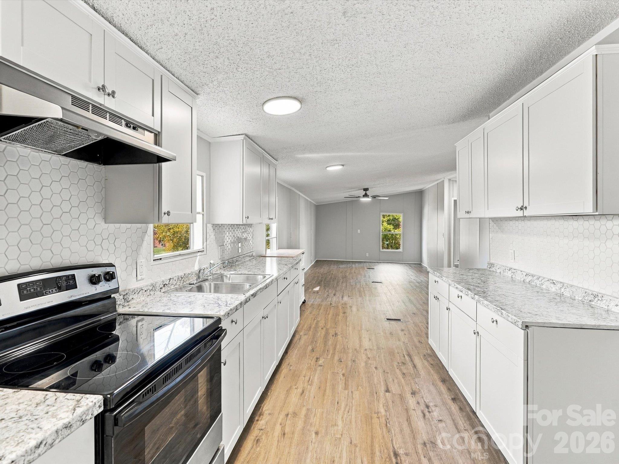 Single Family Residence at 141 Patricia Street, Lancaster, photo 19 of 39