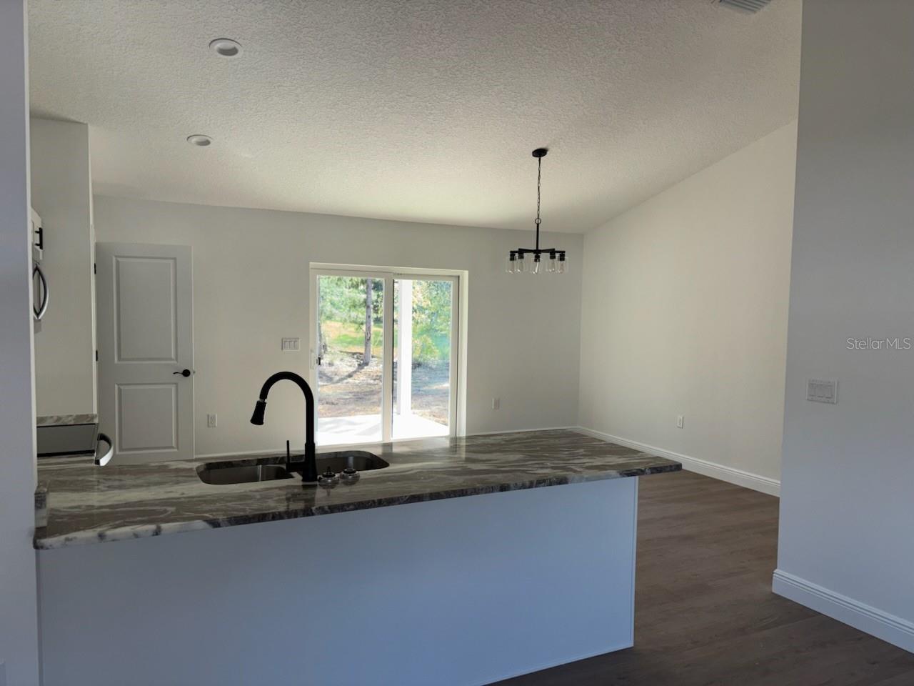 Single Family Residence at 6613 N VARSITY AVE, DUNNELLON, photo 10 of 29