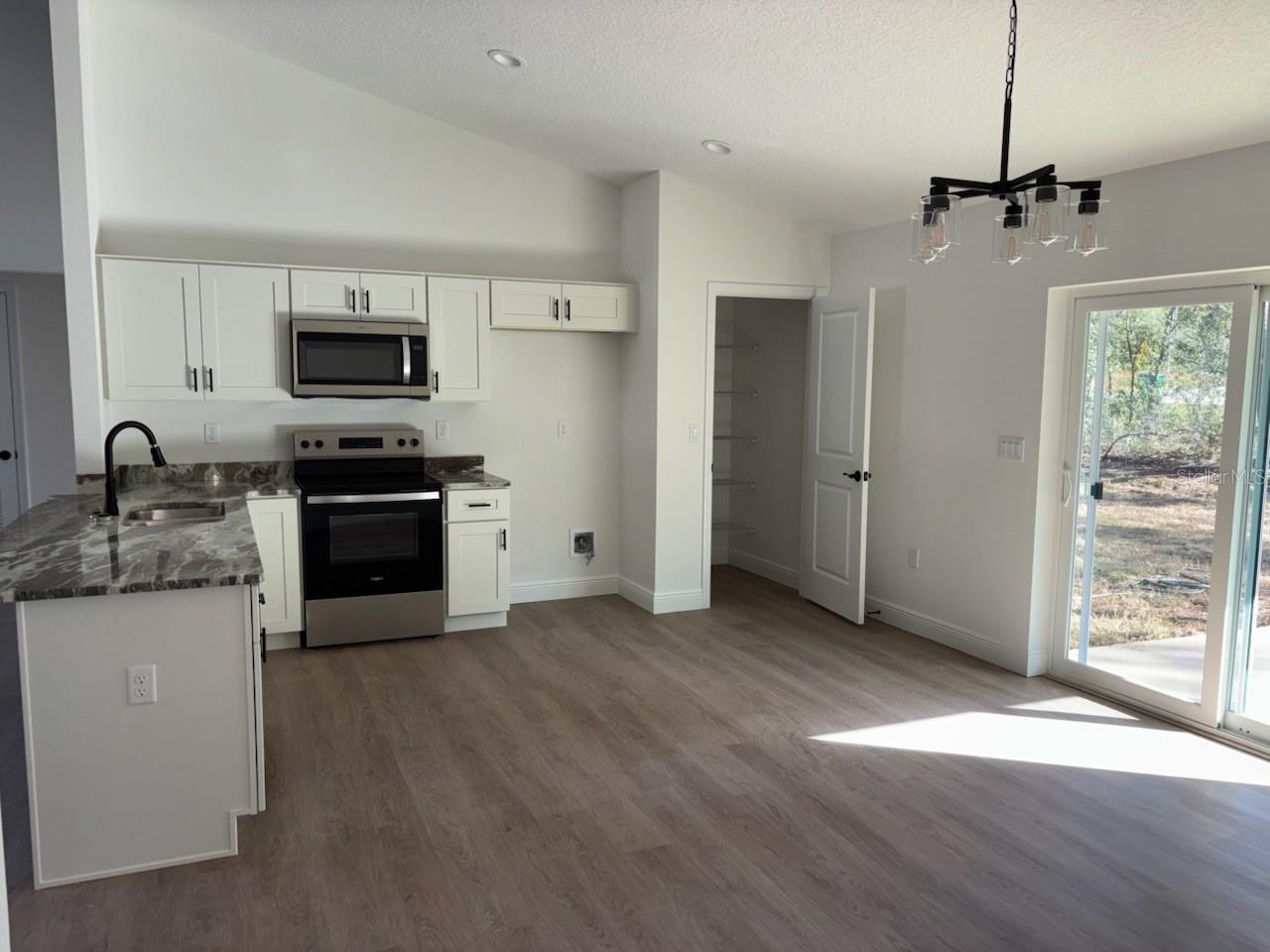 Single Family Residence at 6613 N VARSITY AVE, DUNNELLON, photo 12 of 29