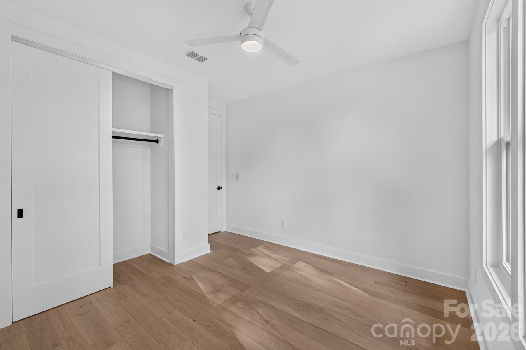 Single Family Residence at 3842 Avalon Avenue, Charlotte, photo 27 of 37