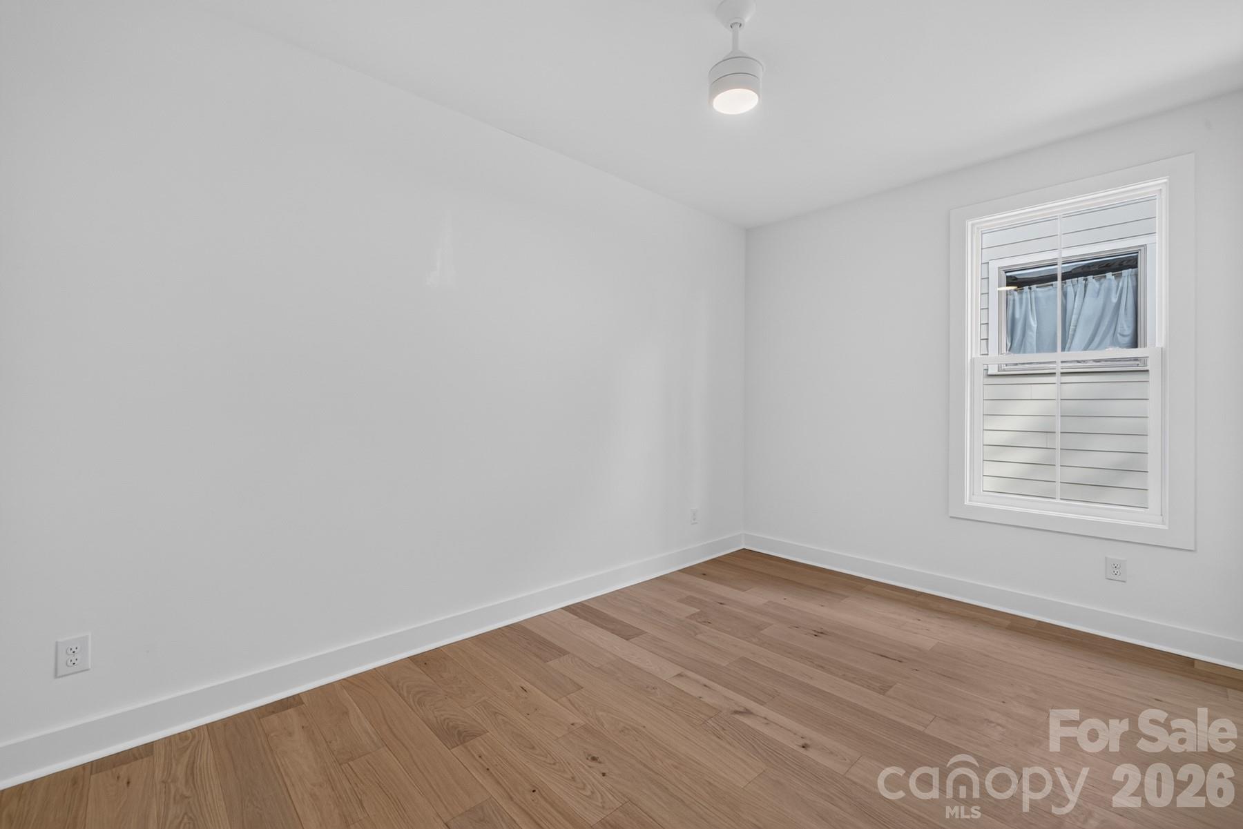 Single Family Residence at 3842 Avalon Avenue, Charlotte, photo 31 of 37