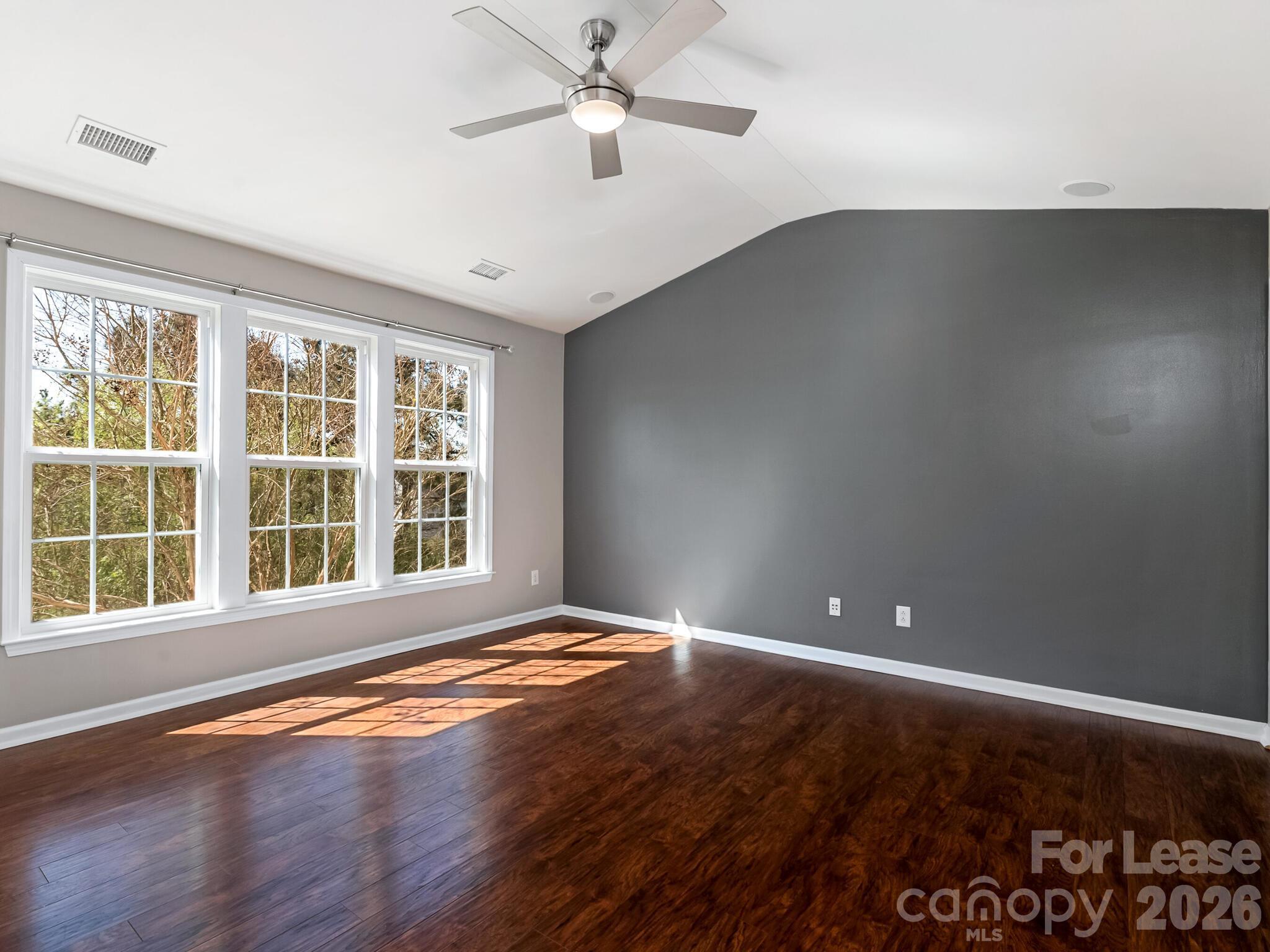 Single Family Residence at 8305 Cutters Spring Drive, Waxhaw, photo 16 of 33