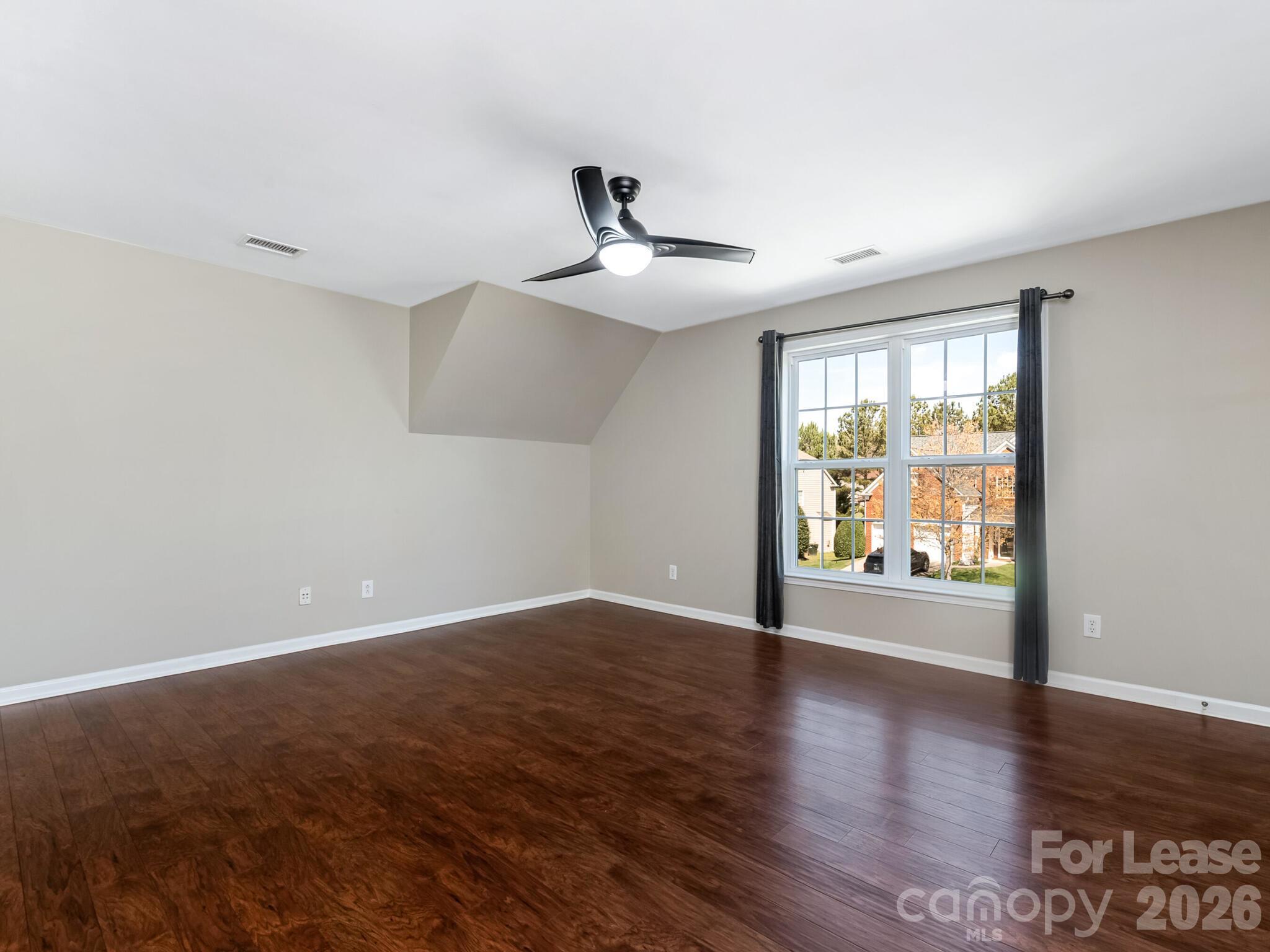 Single Family Residence at 8305 Cutters Spring Drive, Waxhaw, photo 20 of 33