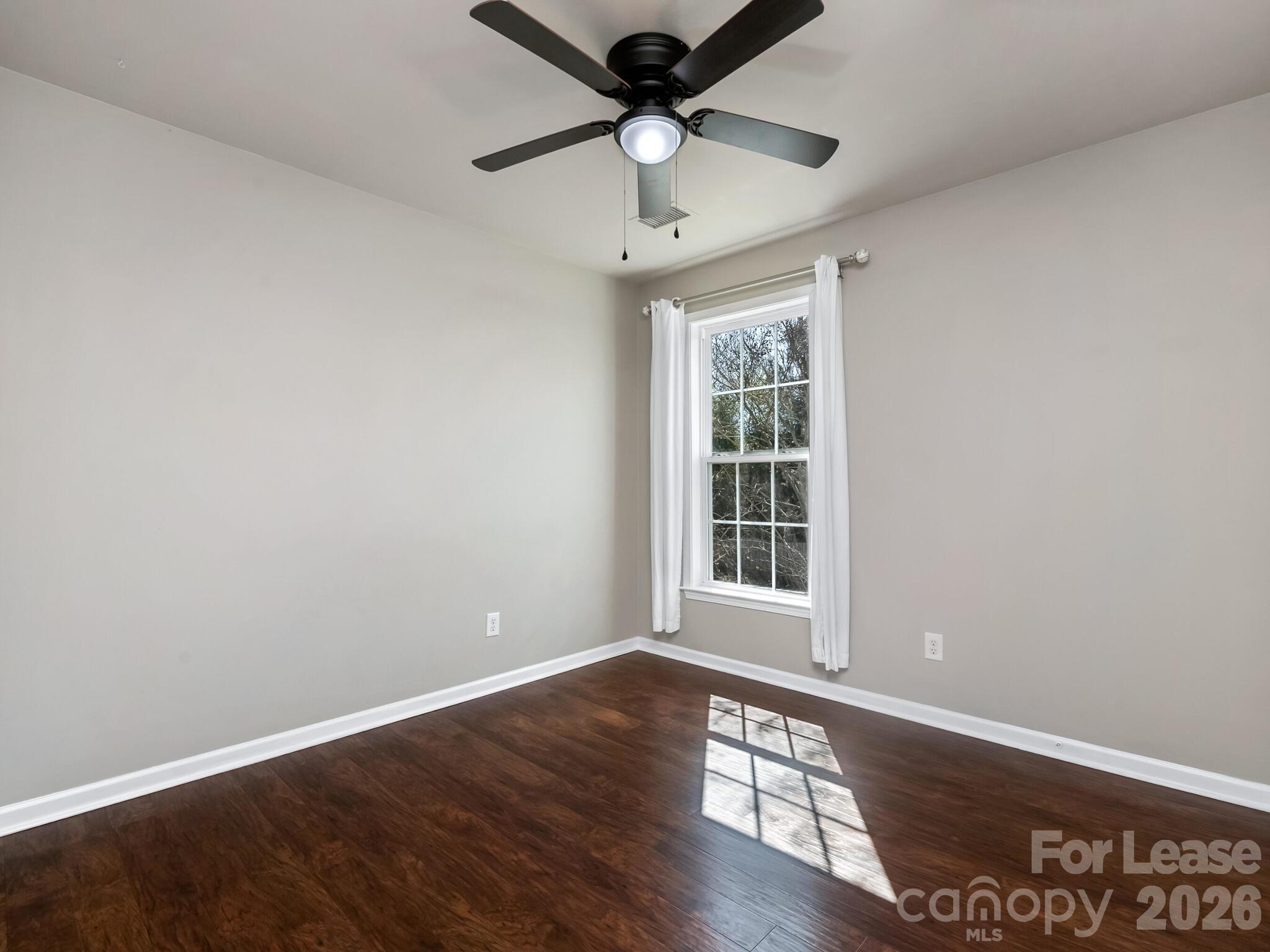 Single Family Residence at 8305 Cutters Spring Drive, Waxhaw, photo 23 of 33
