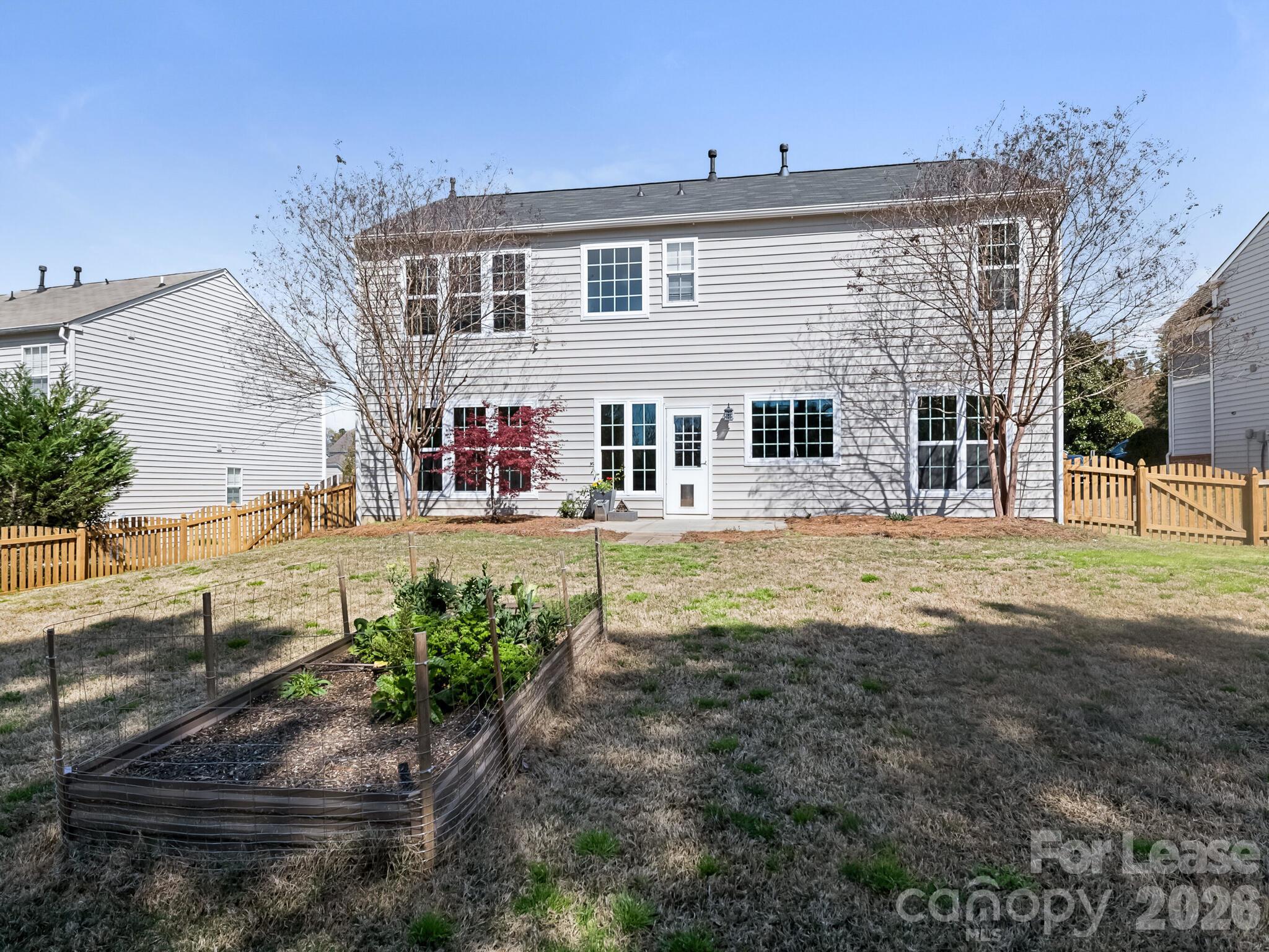 Single Family Residence at 8305 Cutters Spring Drive, Waxhaw, photo 28 of 33