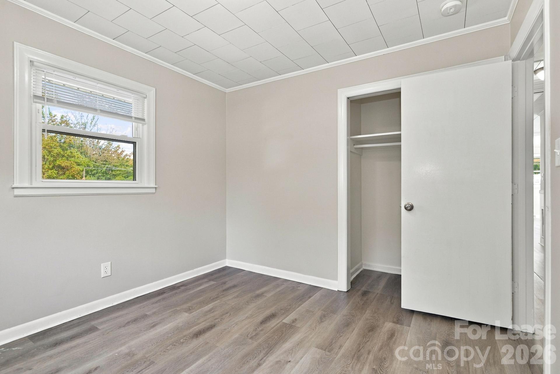 Single Family Residence at 412 Buckoak Street, Stanley, photo 11 of 15