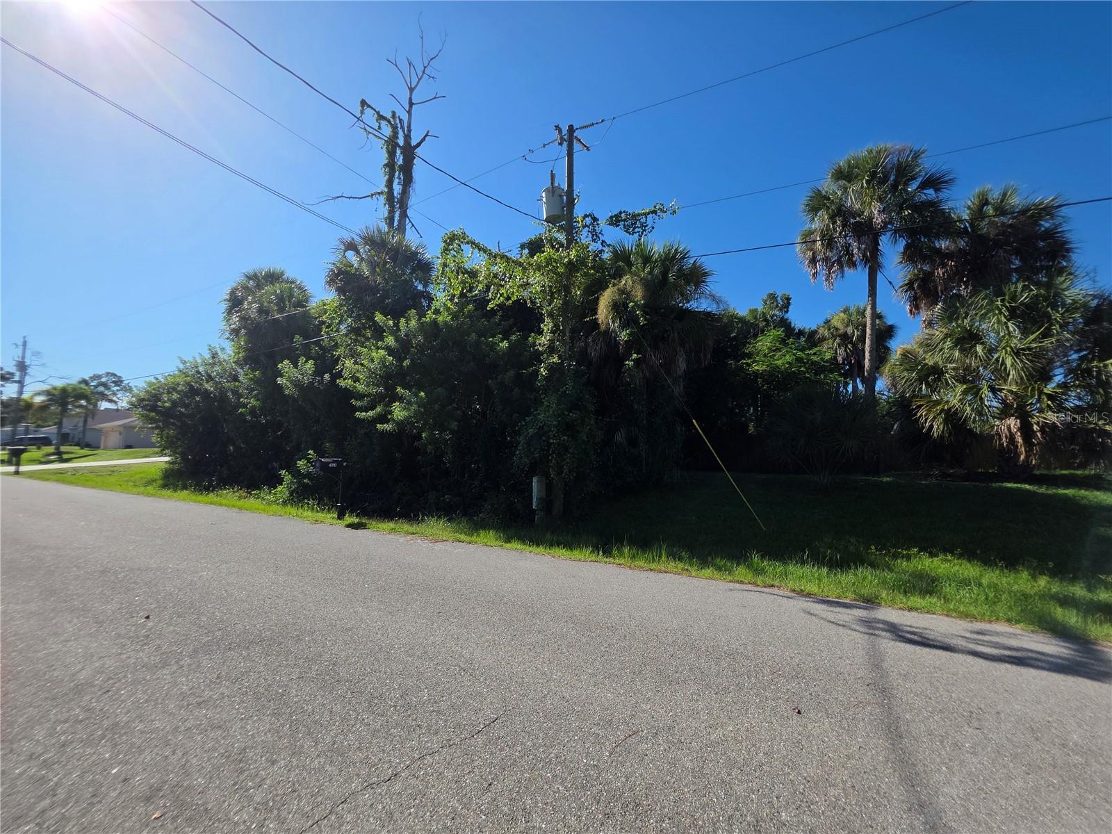 Land at AFAR AVE, NORTH PORT, photo 2 of 3