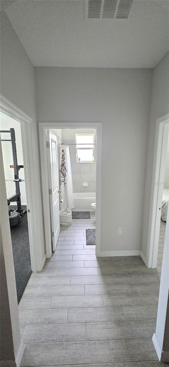 Single Family Residence at 1657 CHESHIRE OAKS LN, ORLANDO, photo 6 of 34