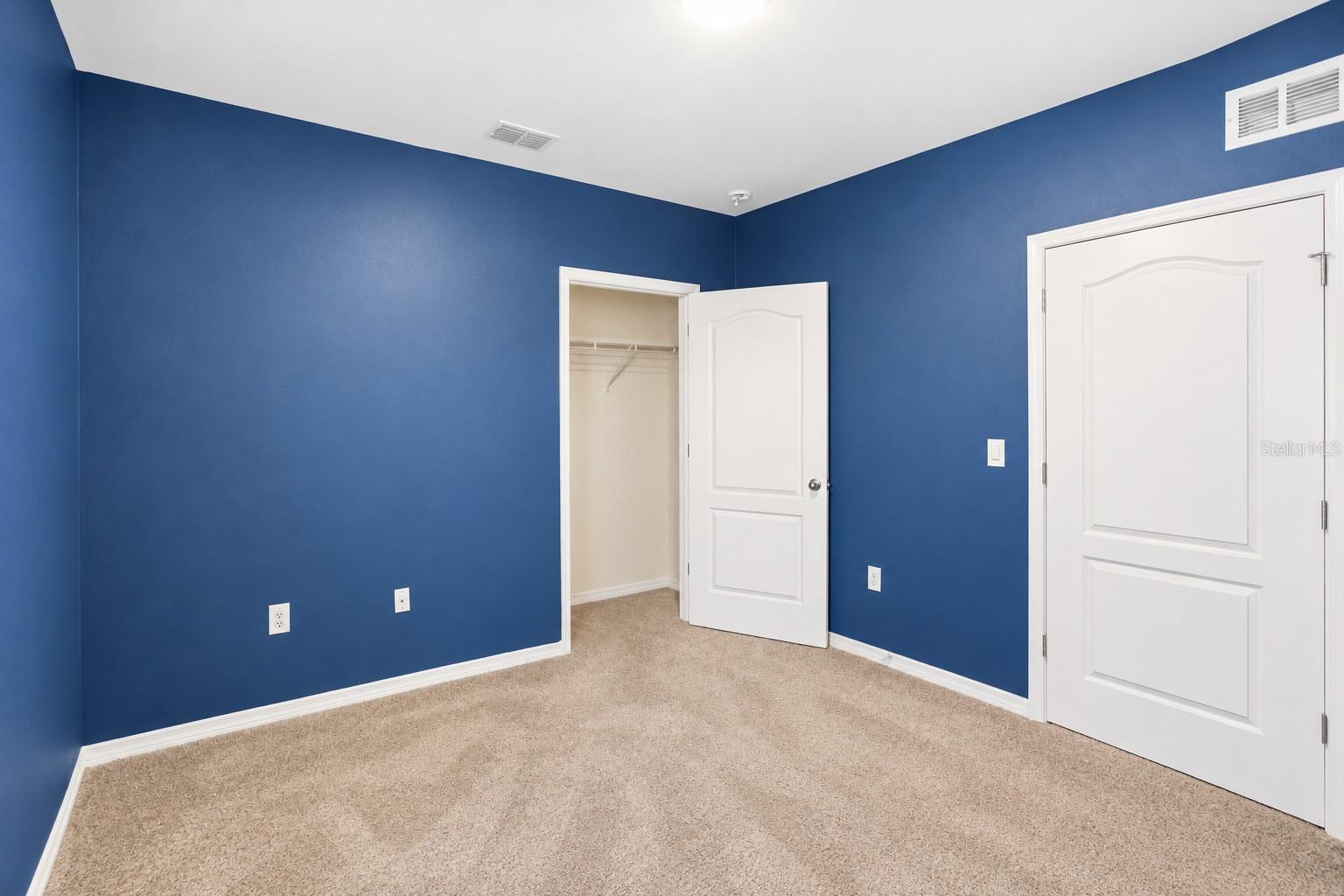 Single Family Residence at 30430 PINTAIL DR, LEESBURG, photo 30 of 39