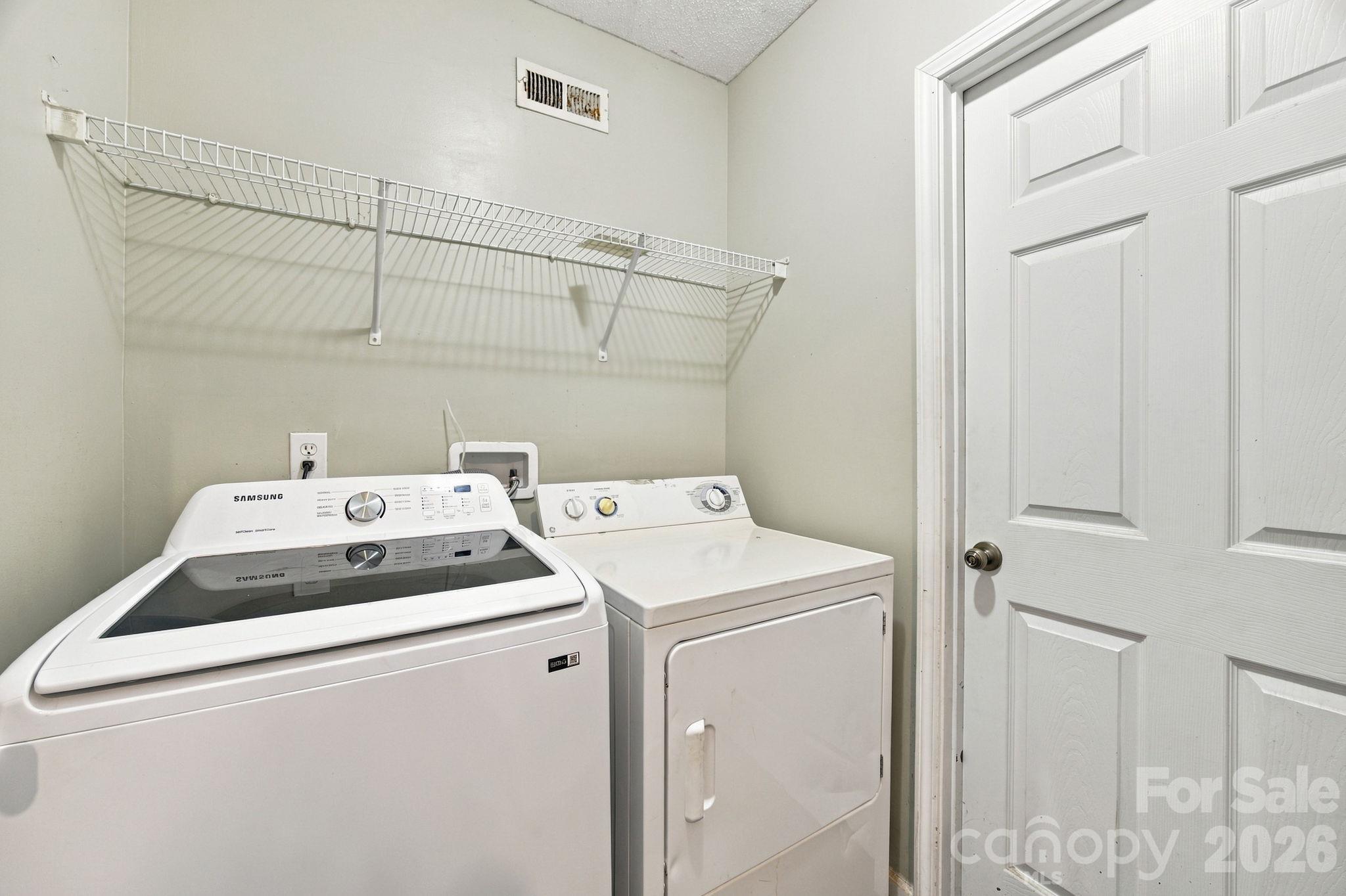 Single Family Residence at 255 Unity Church Road, Kings Mountain, photo 22 of 39