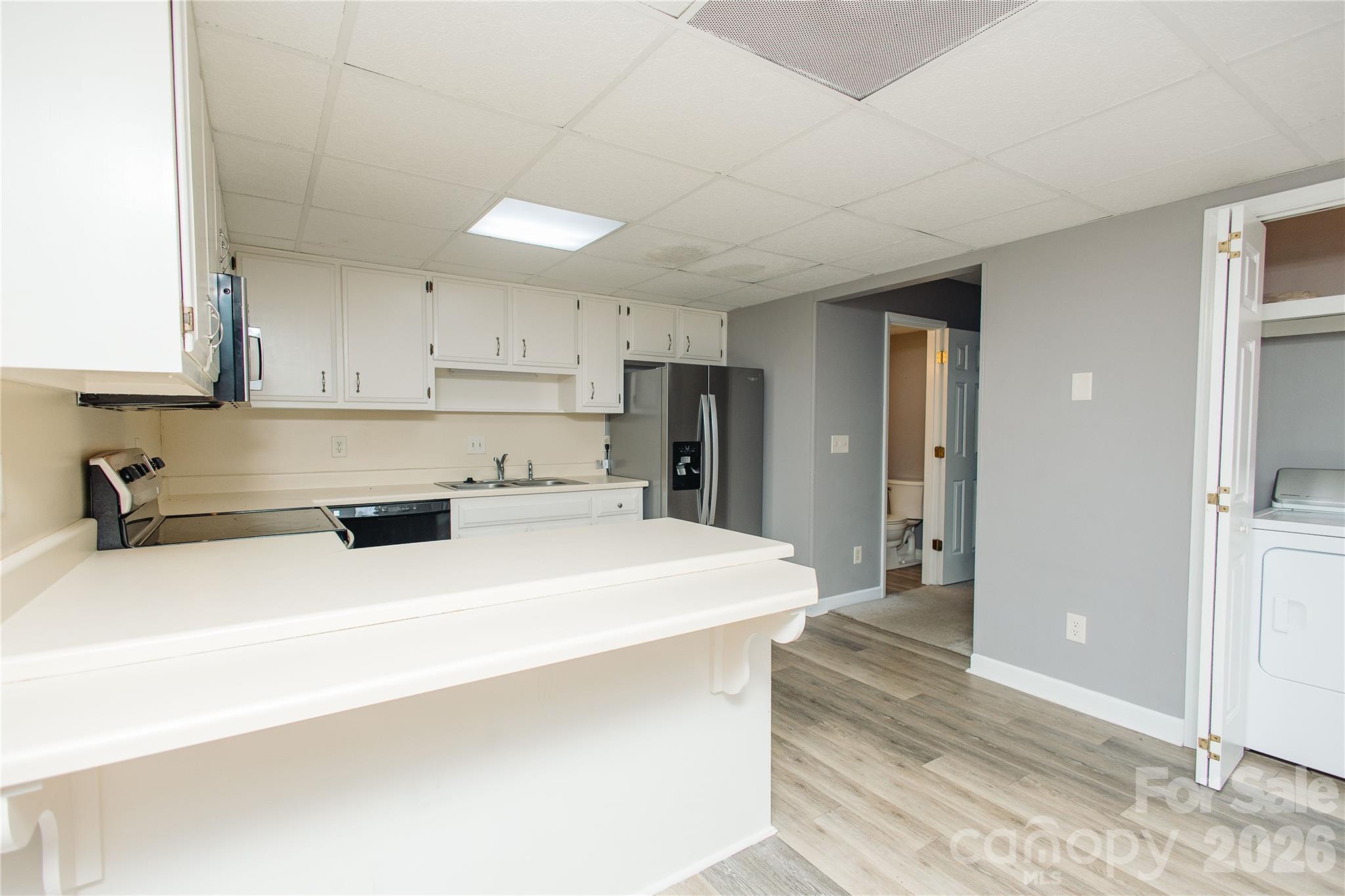 Townhouse at 75 Laurelwood Drive, Marion, photo 26 of 35