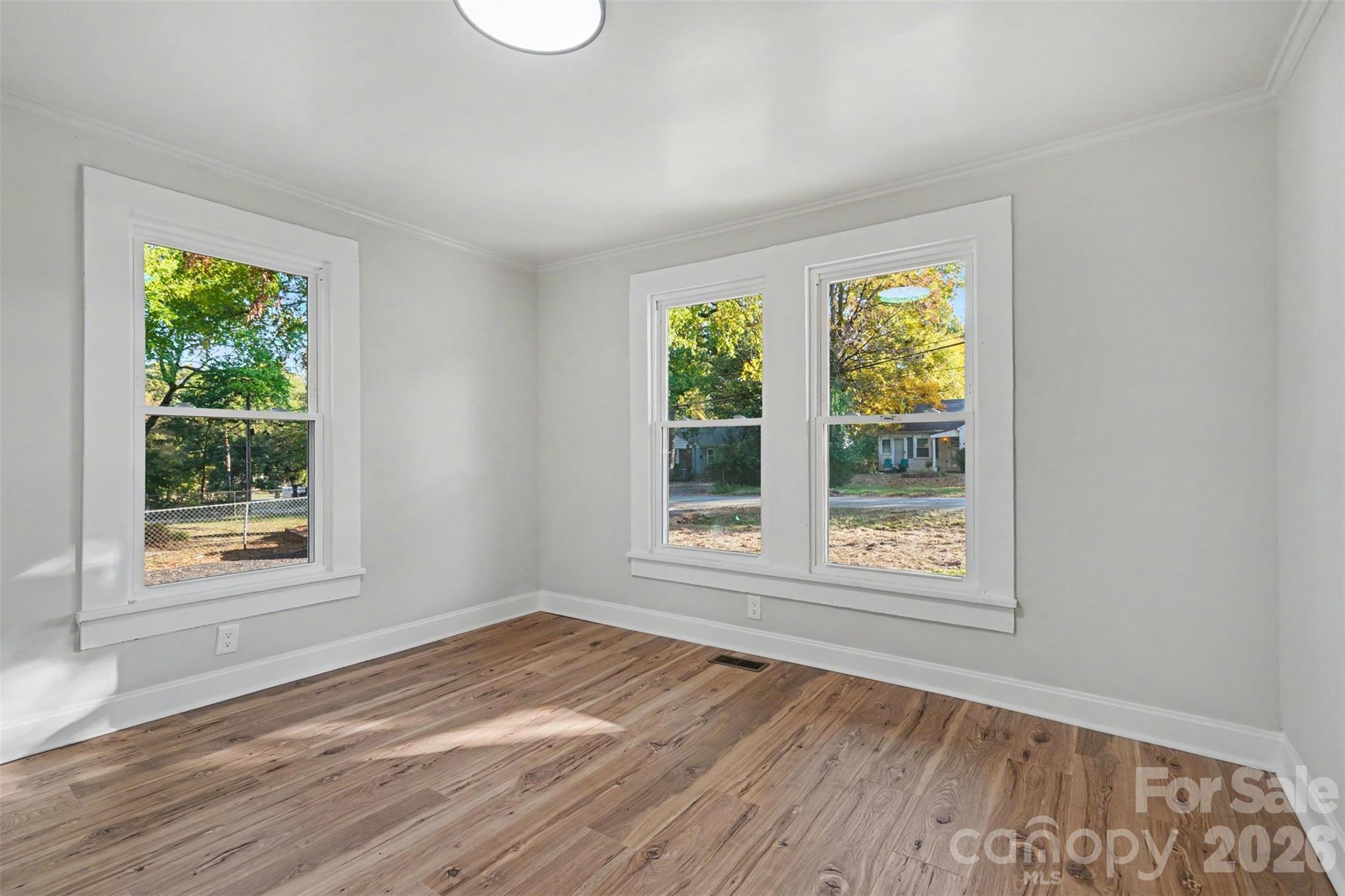Single Family Residence at 2806 Royal Avenue, Kannapolis, photo 23 of 35
