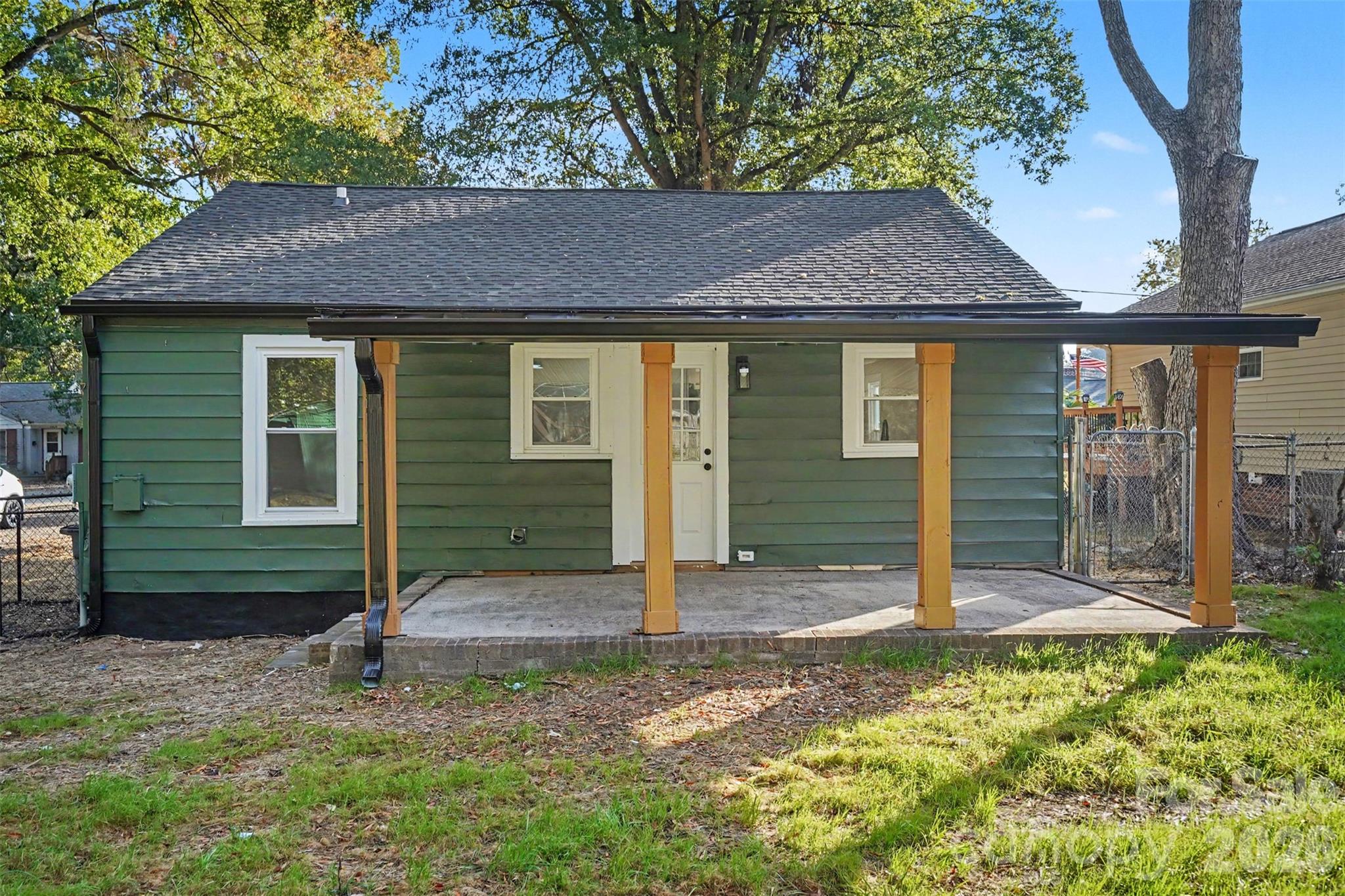 Single Family Residence at 2806 Royal Avenue, Kannapolis, photo 31 of 35