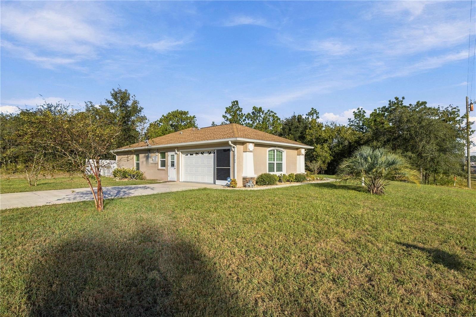 Single Family Residence at 2700 W TRACY CT, DUNNELLON, photo 4 of 46