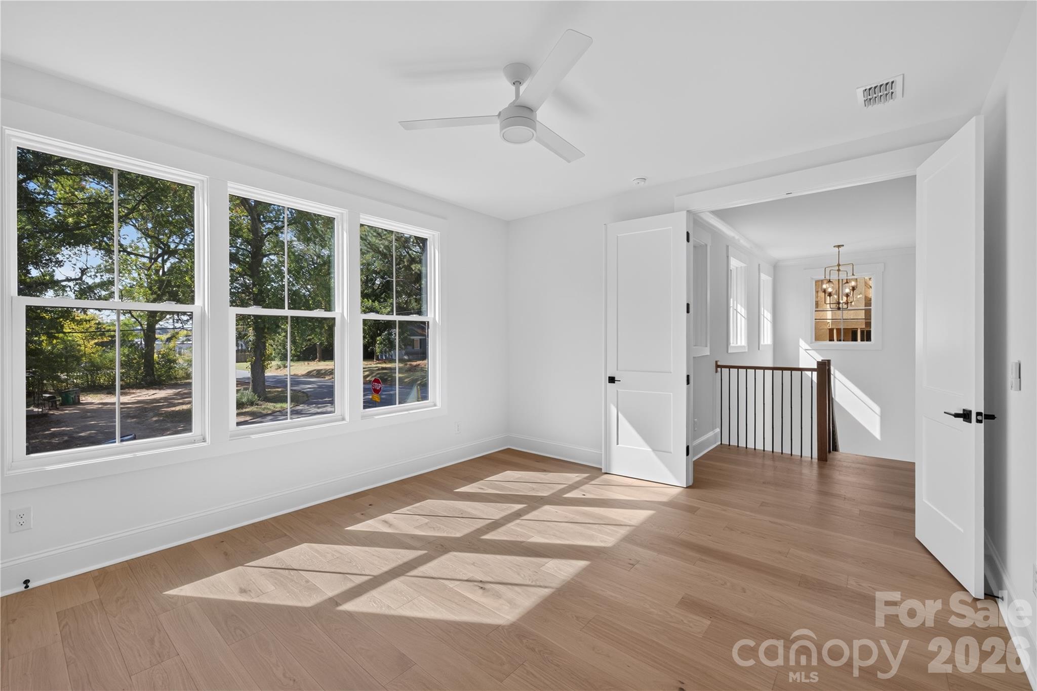 Single Family Residence at 3850 Avalon Avenue, Charlotte, photo 21 of 39