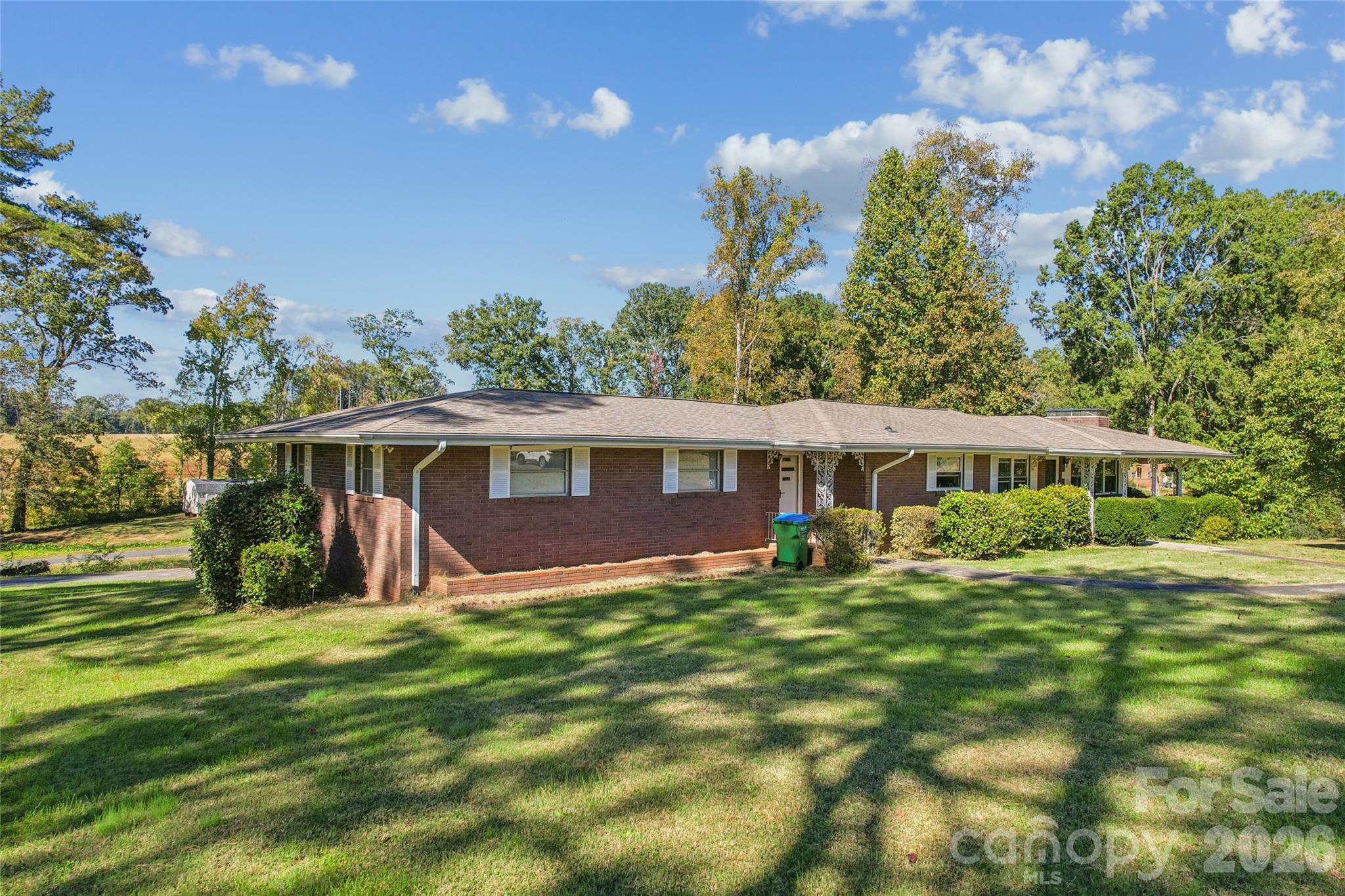 Single Family Residence at 2820 Wright Avenue, Salisbury, photo 3 of 48
