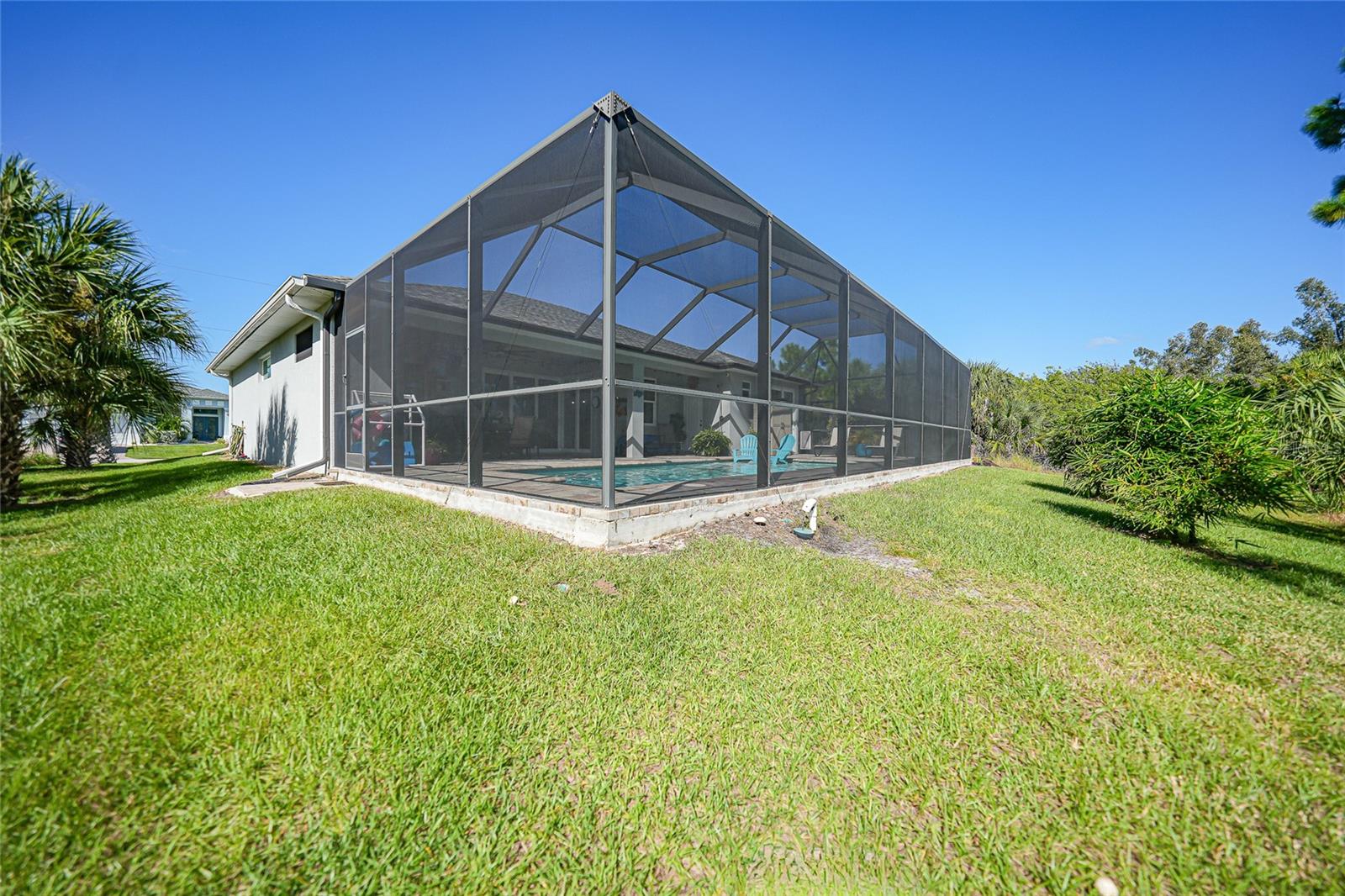Single Family Residence at 9566 SHELBURNE CIR, PORT CHARLOTTE, photo 52 of 53