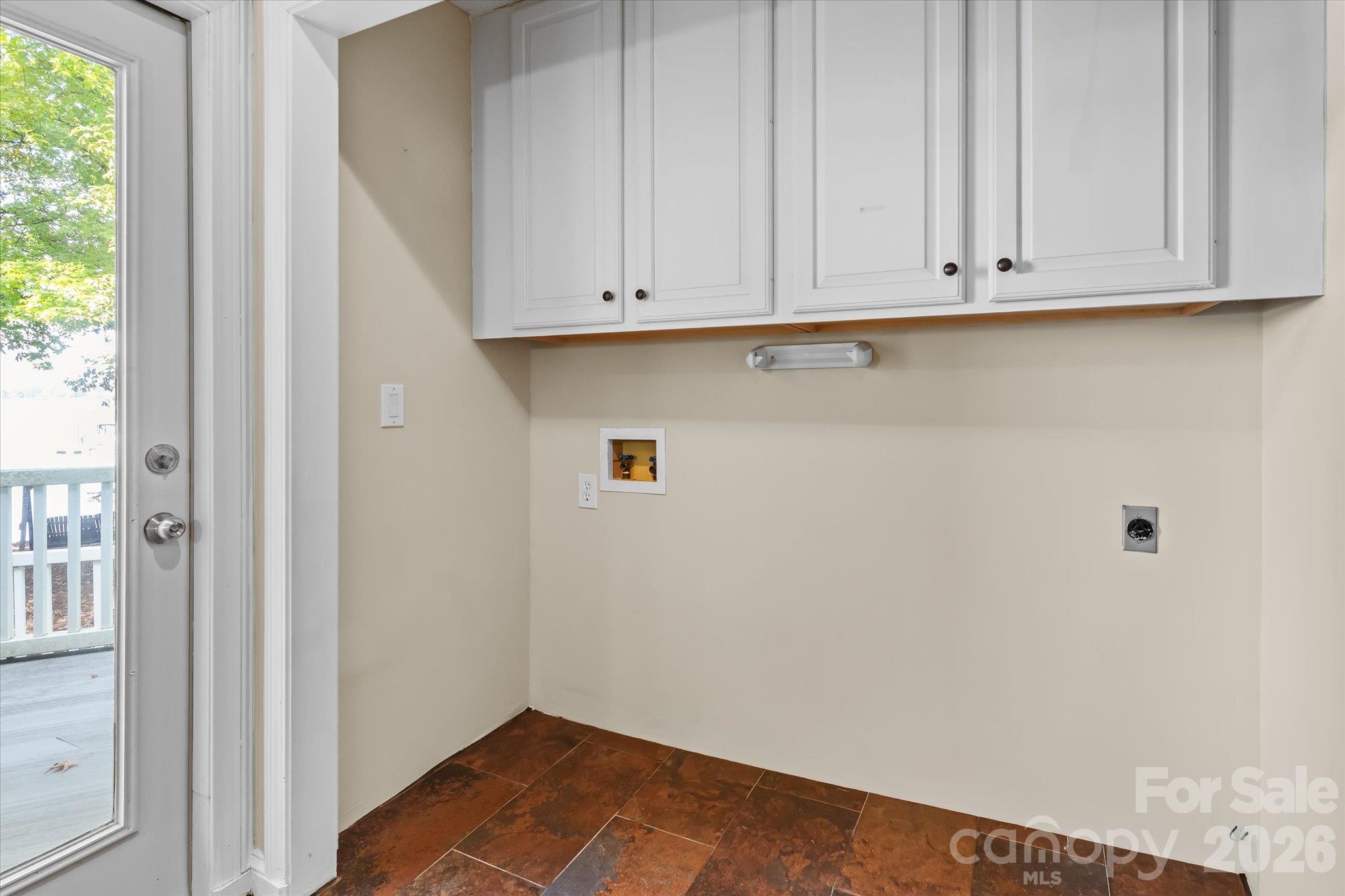 Single Family Residence at 812 McKendree Road, Mooresville, photo 33 of 48