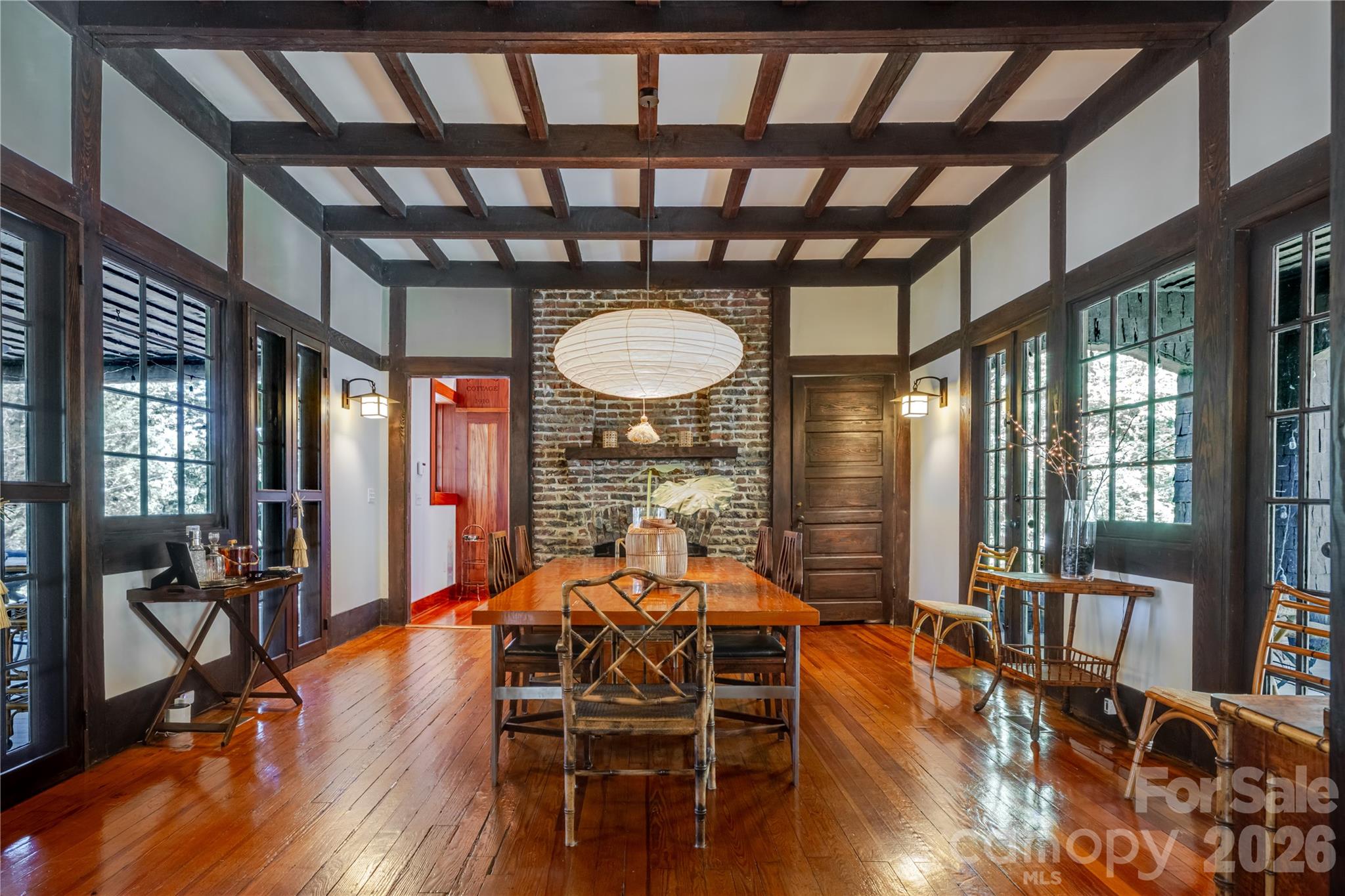 Single Family Residence at 40 Canterbury Road N, Asheville, photo 19 of 38