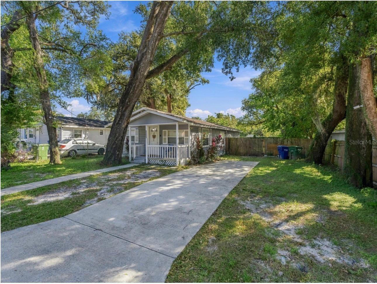 Single Family Residence at 8303 N 11TH ST, TAMPA, photo 2 of 30