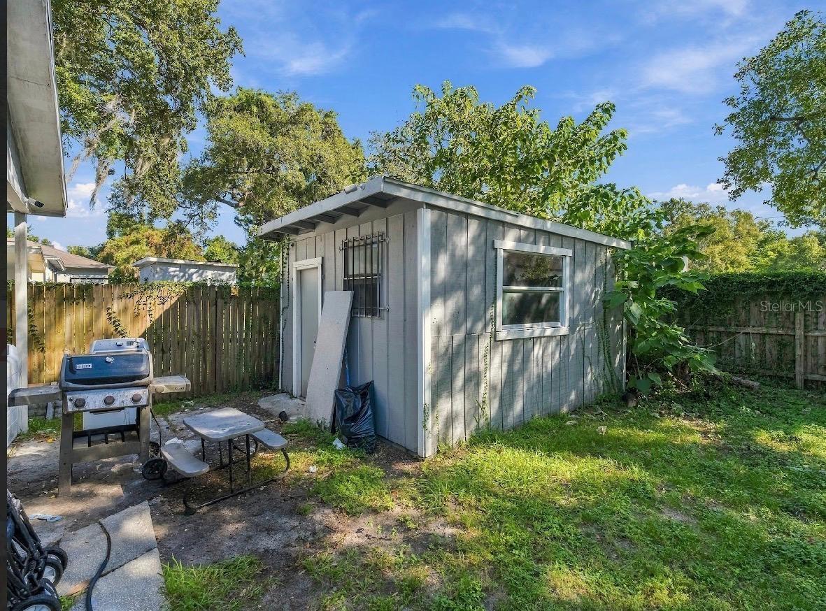 Single Family Residence at 8303 N 11TH ST, TAMPA, photo 3 of 30