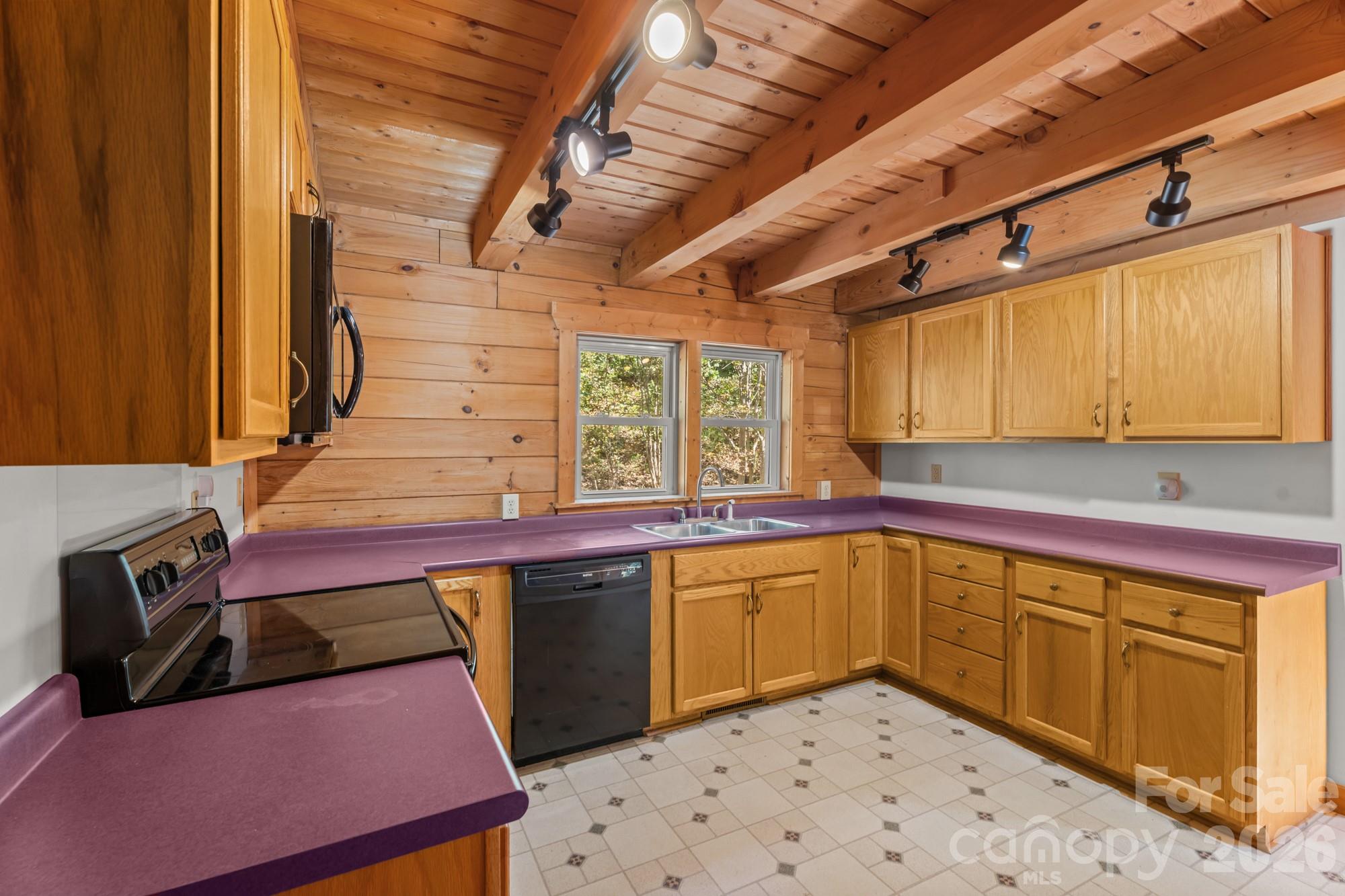 Single Family Residence at 111 Council Point, Rutherfordton, photo 17 of 48