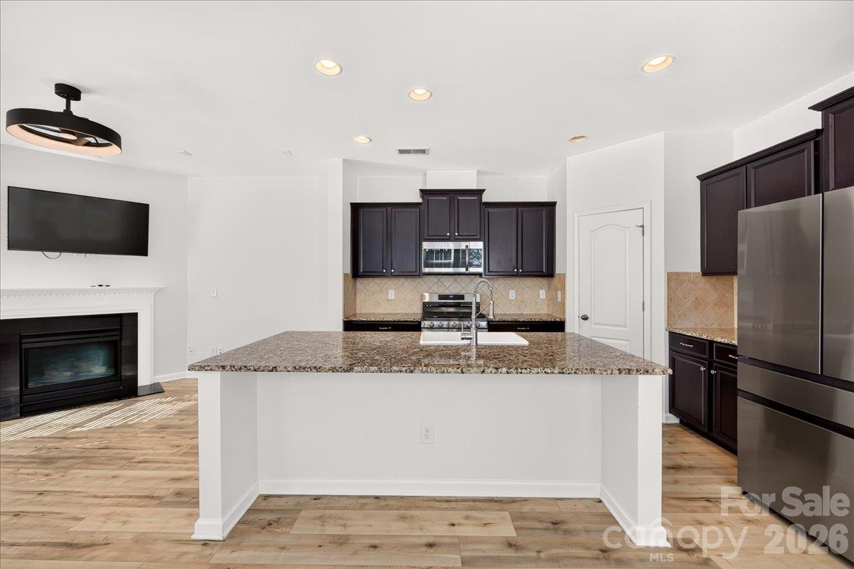 Kitchen - 7053 Broughton Lane, Indian Land