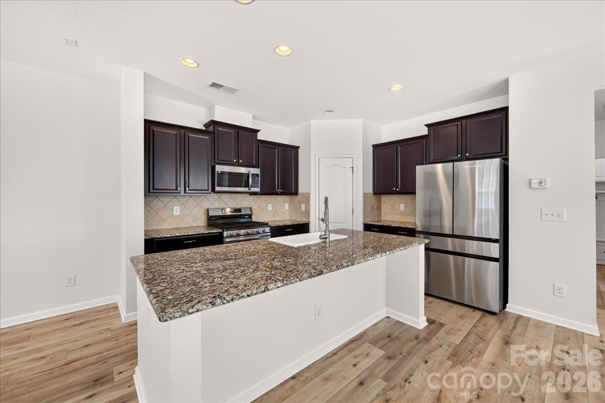 Kitchen - 7053 Broughton Lane, Indian Land