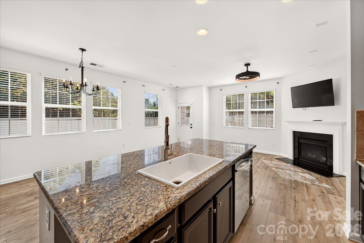 Kitchen - 7053 Broughton Lane, Indian Land