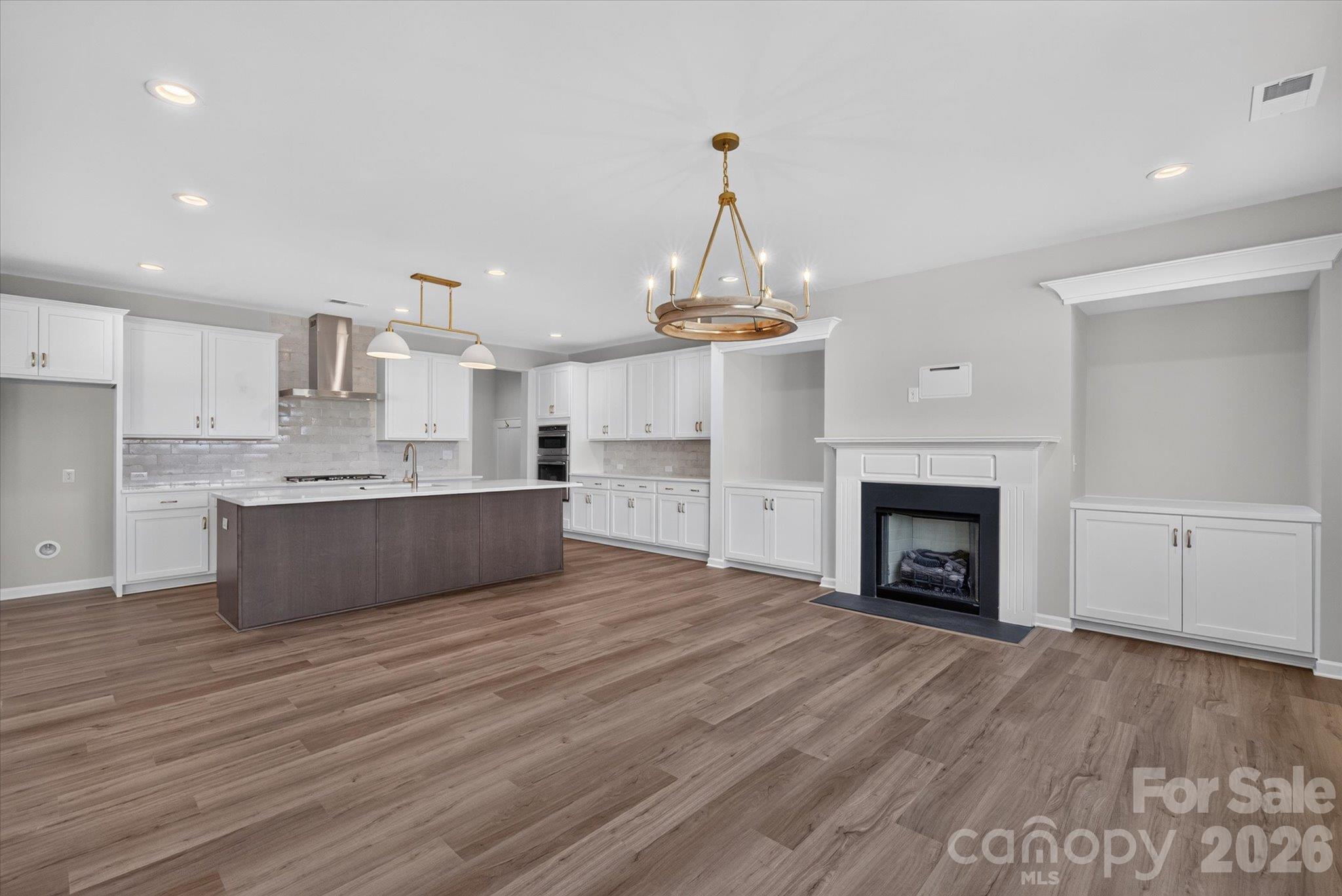Family Room/Kitchen - 119 Cartington Way, Mooresville