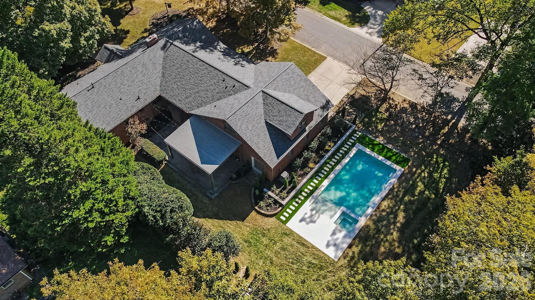 Single Family Residence at 701 Manning Drive, Charlotte, photo 44 of 47