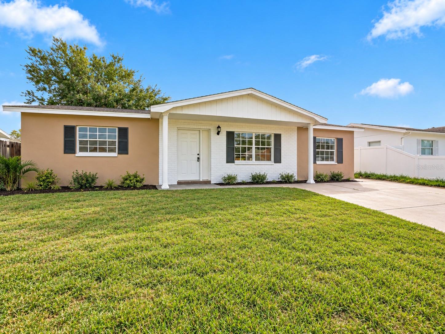 9236 WHITMAN LN
