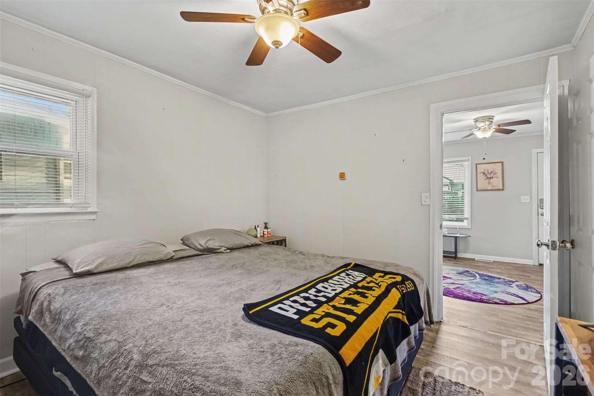 Single Family Residence at 435 Rhyne Street, Dallas, photo 14 of 21